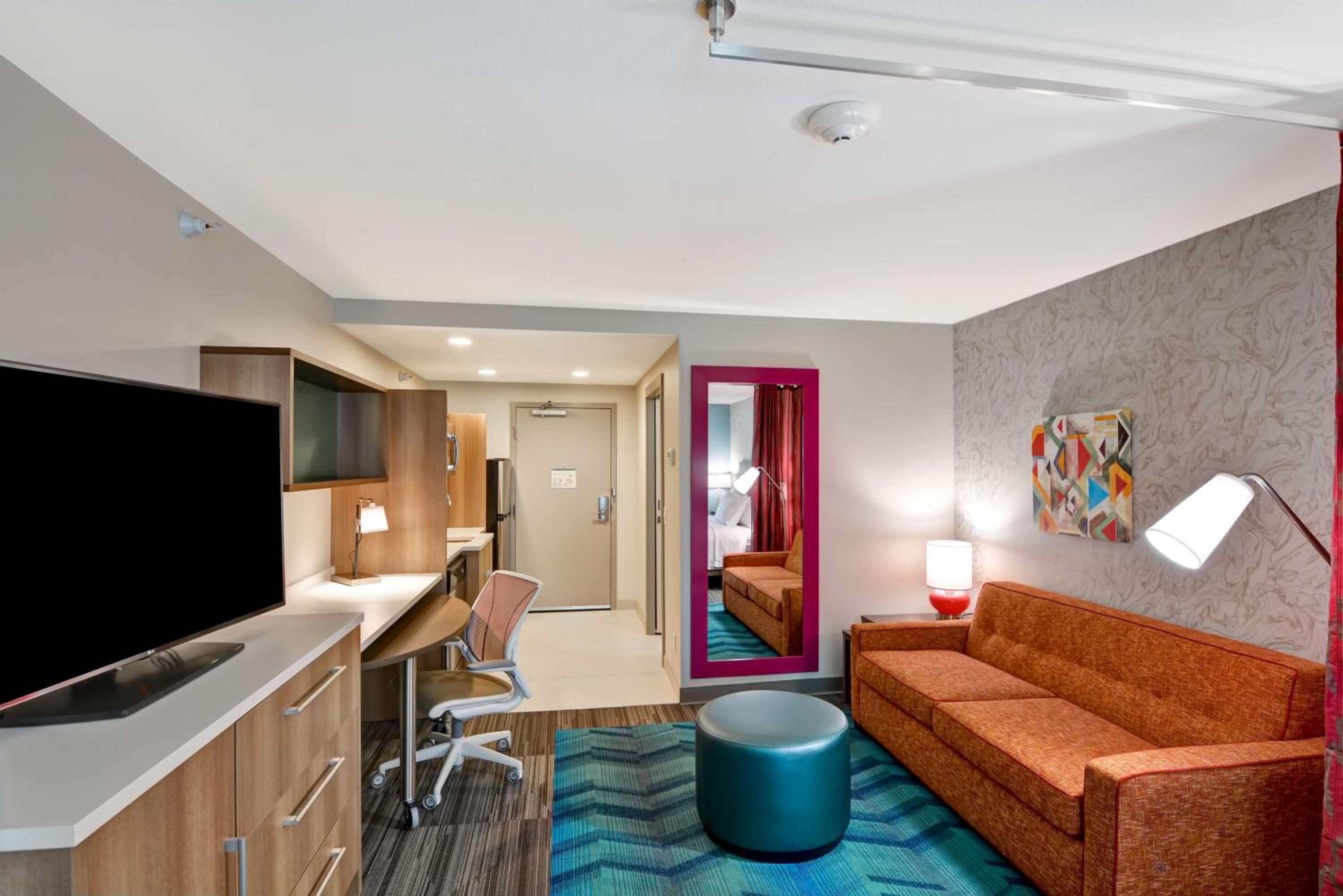 King Studio Suite - Mobility Access/Non-Smoking photo 1