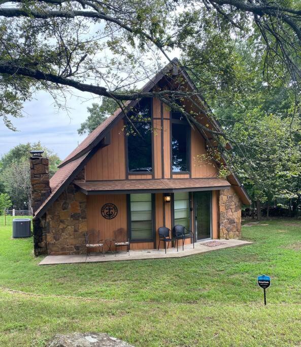 One-Bedroom House photo 2
