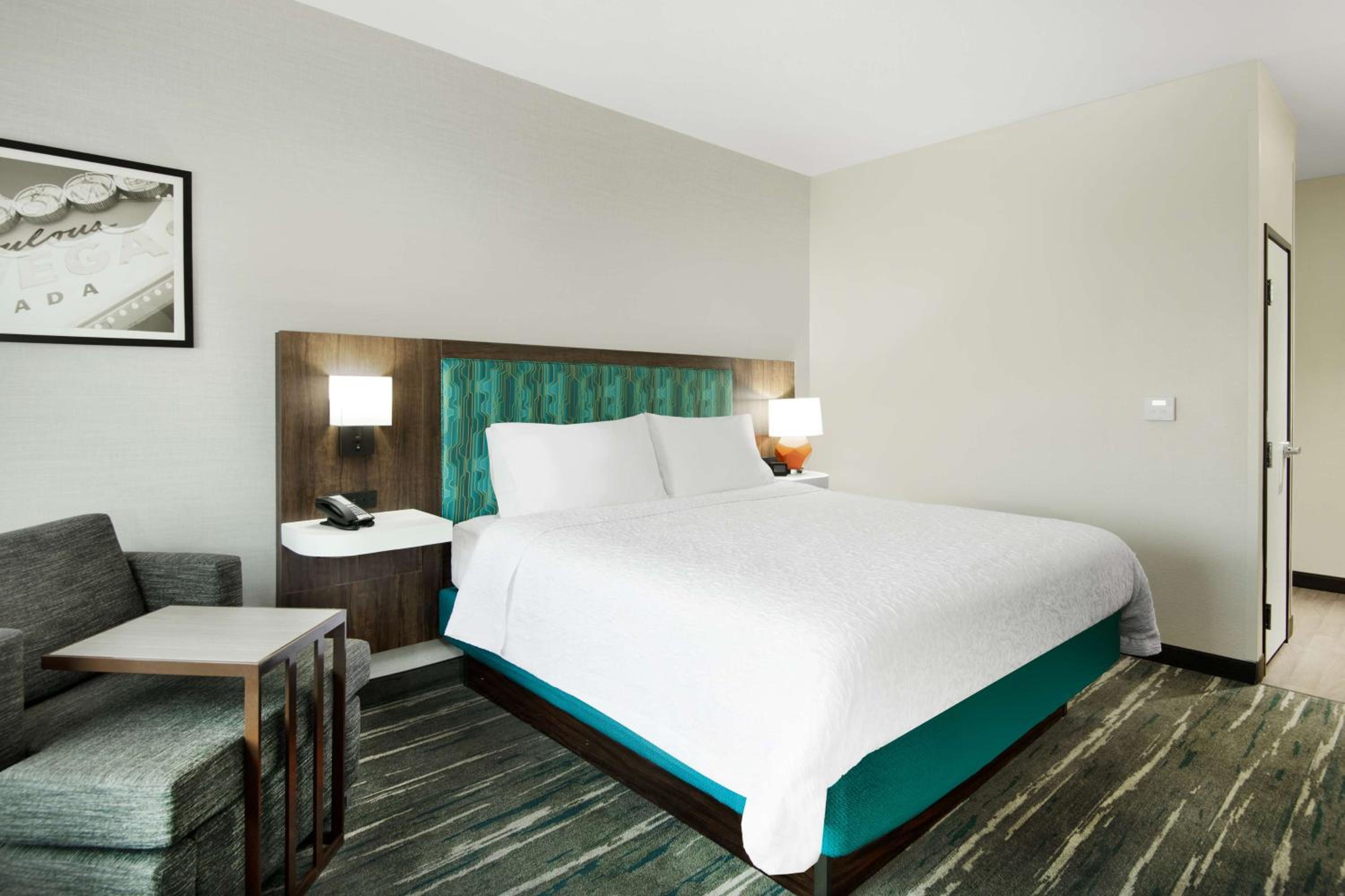 Queen Room with Two Queen Beds - Photo 1