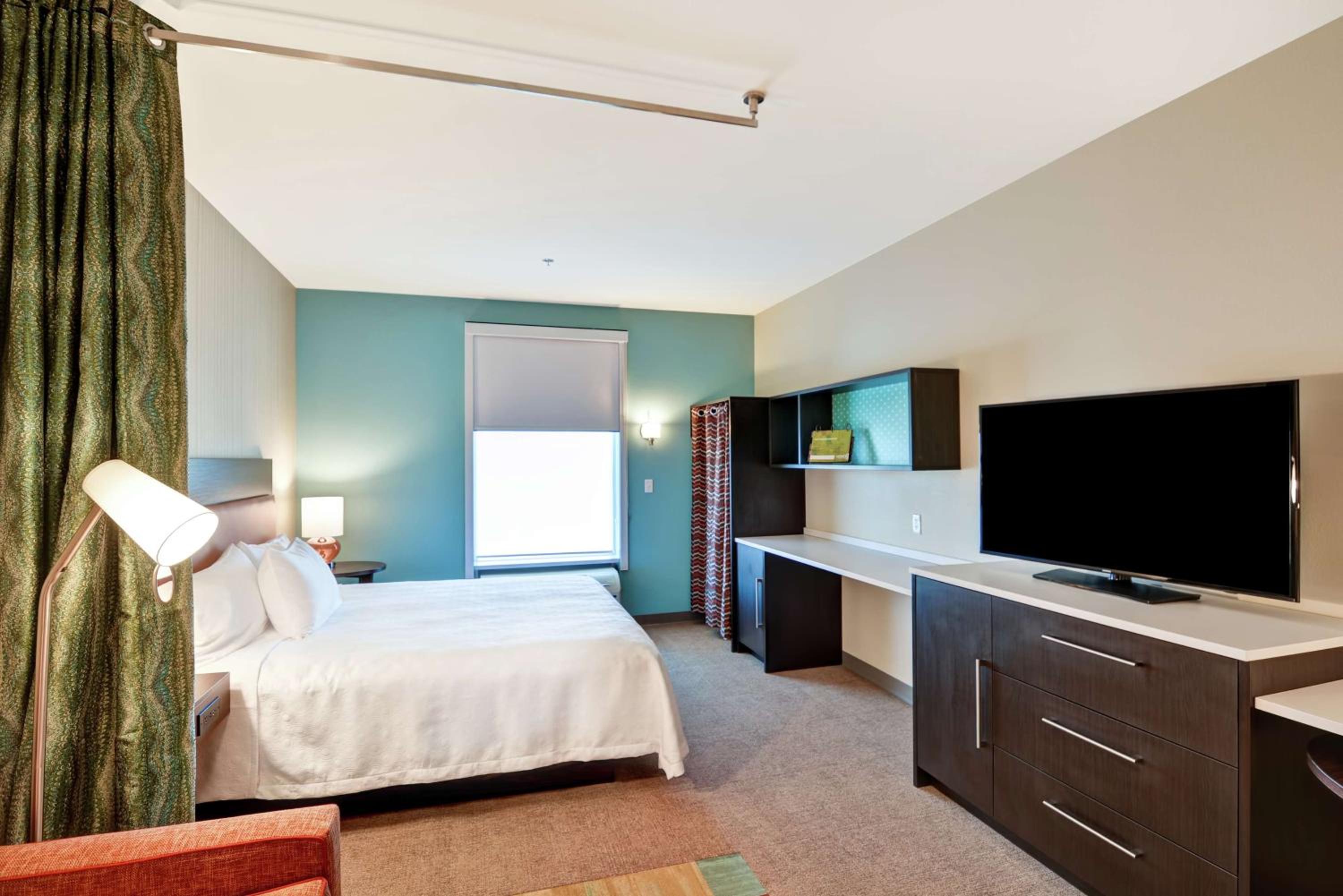 Available room