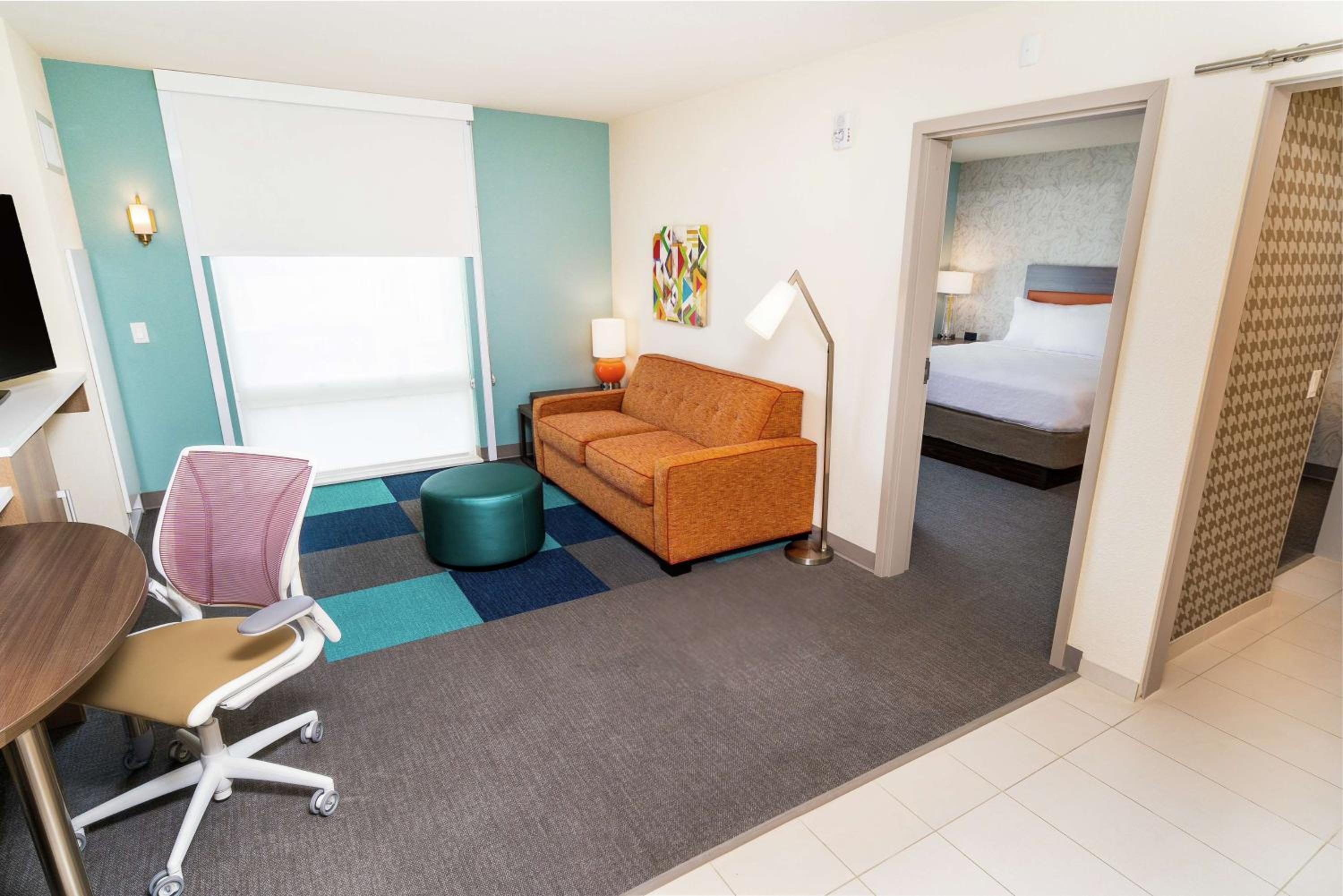 King Suite - Hearing Access/Non-Smoking