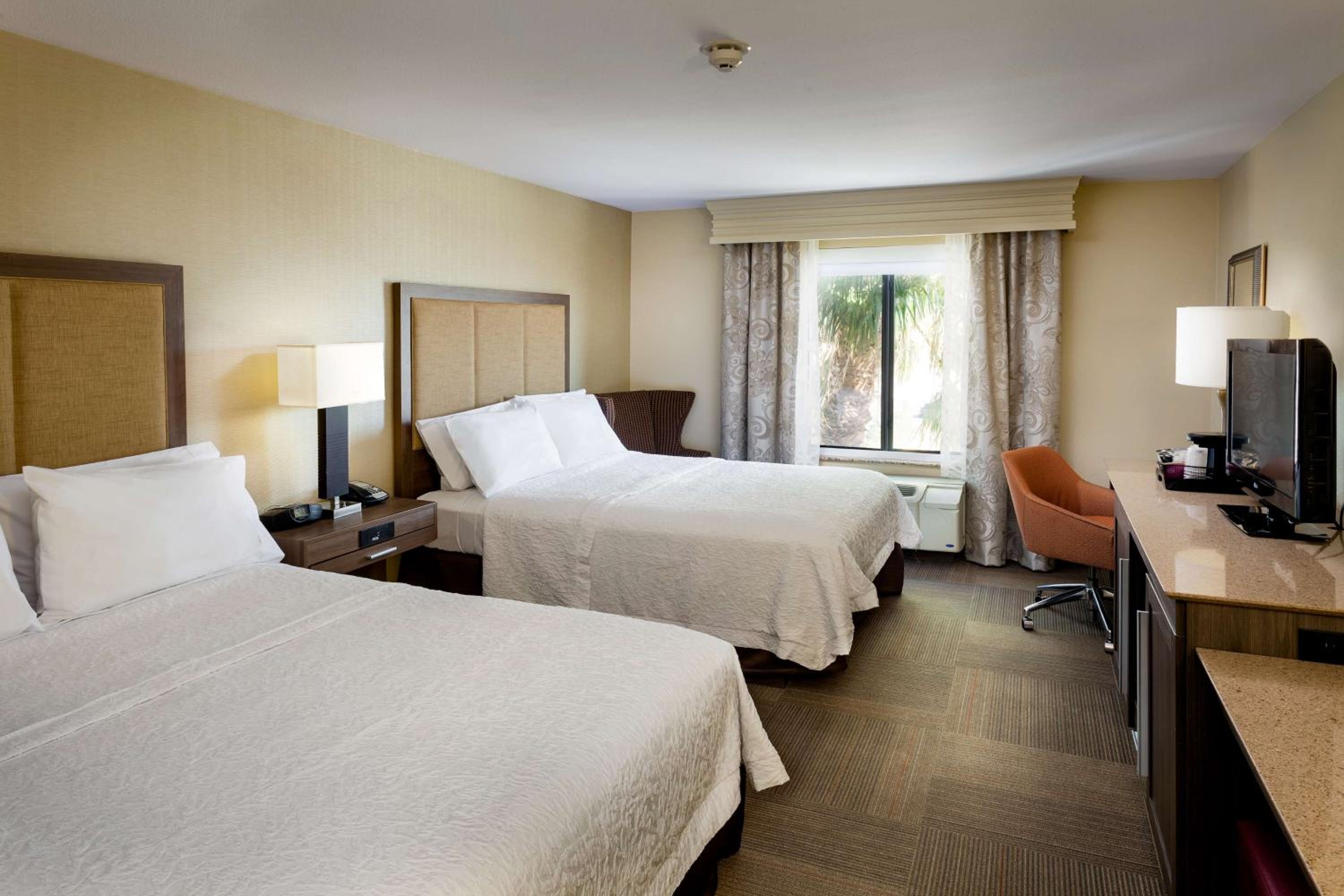 Room with Two Queen Beds - Non-Smoking