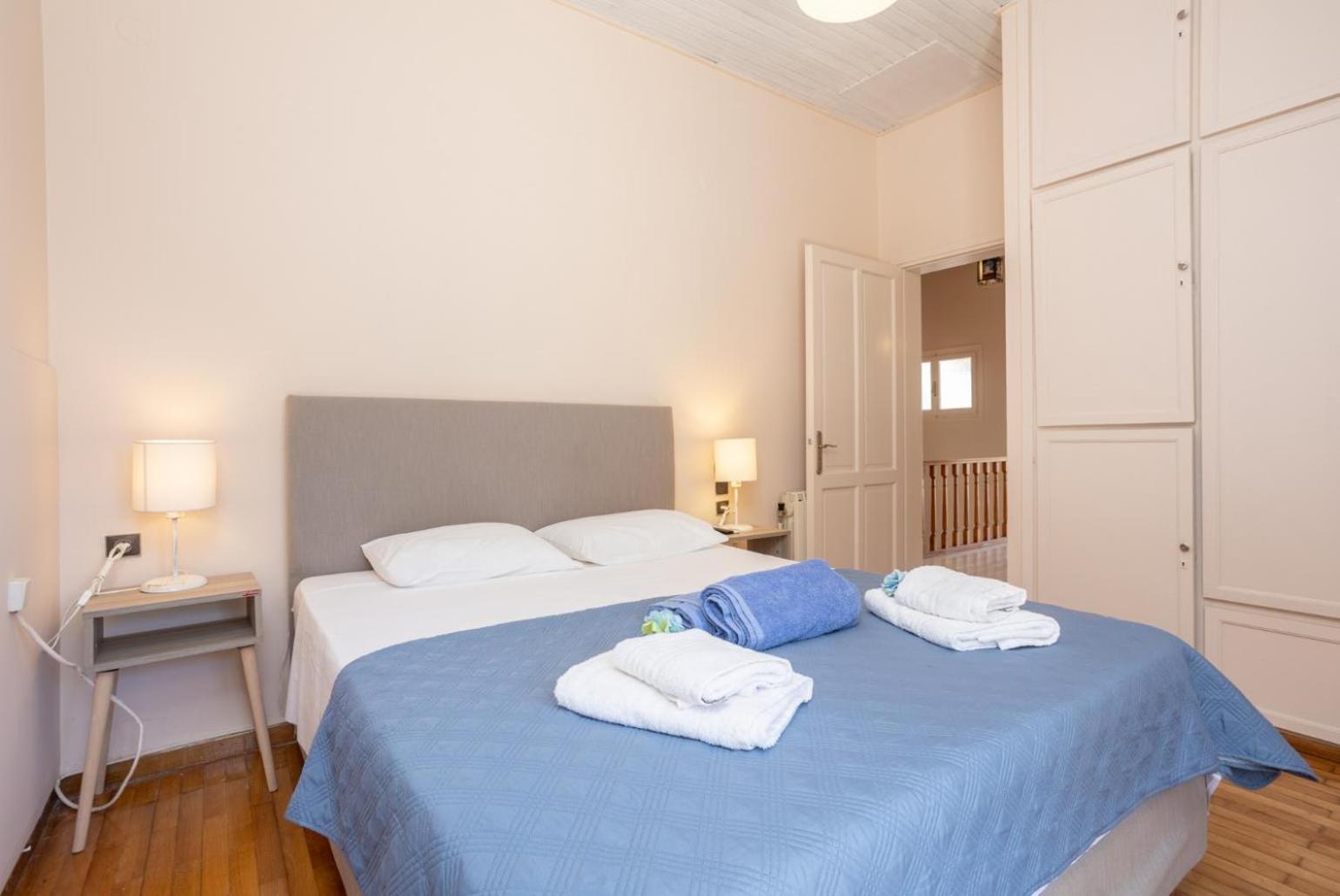 Villa photo 3
