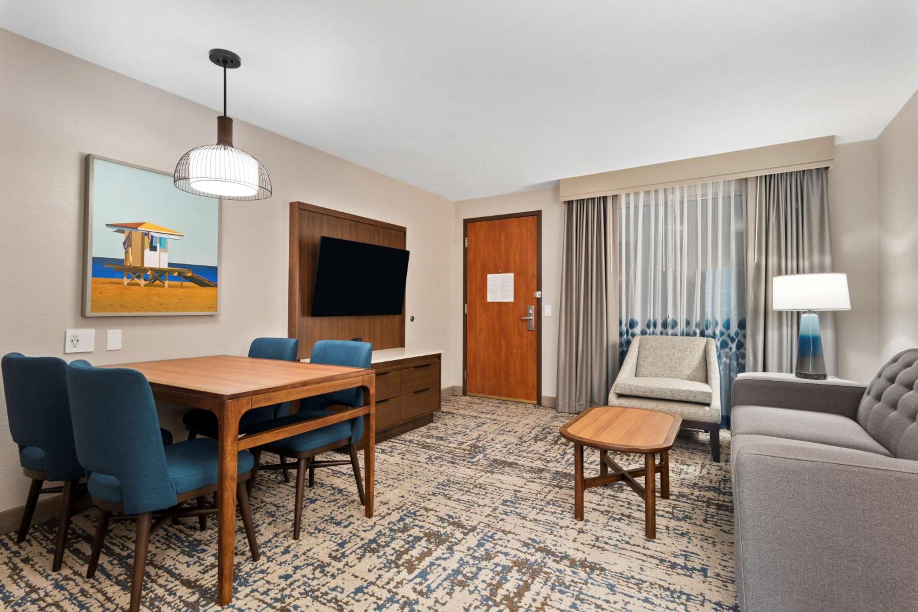 Two-Room King Suite - Non-Smoking - Photo 9