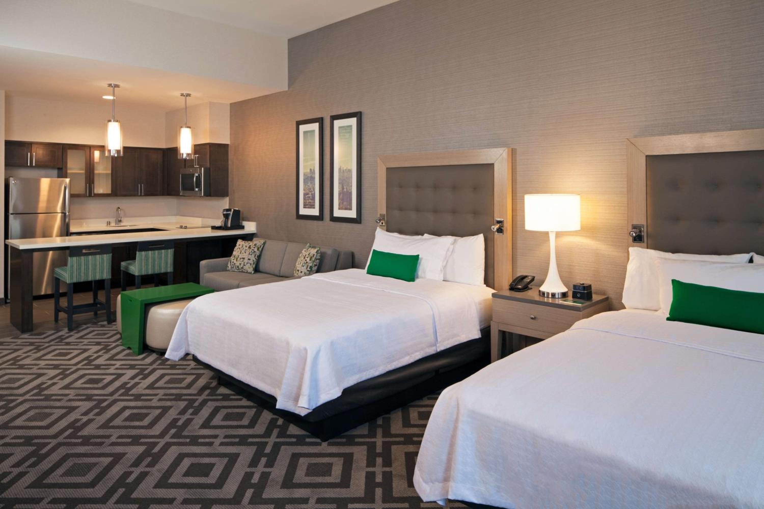 Studio Suite with Two Queen Beds - Hearing Access/Non-Smoking
