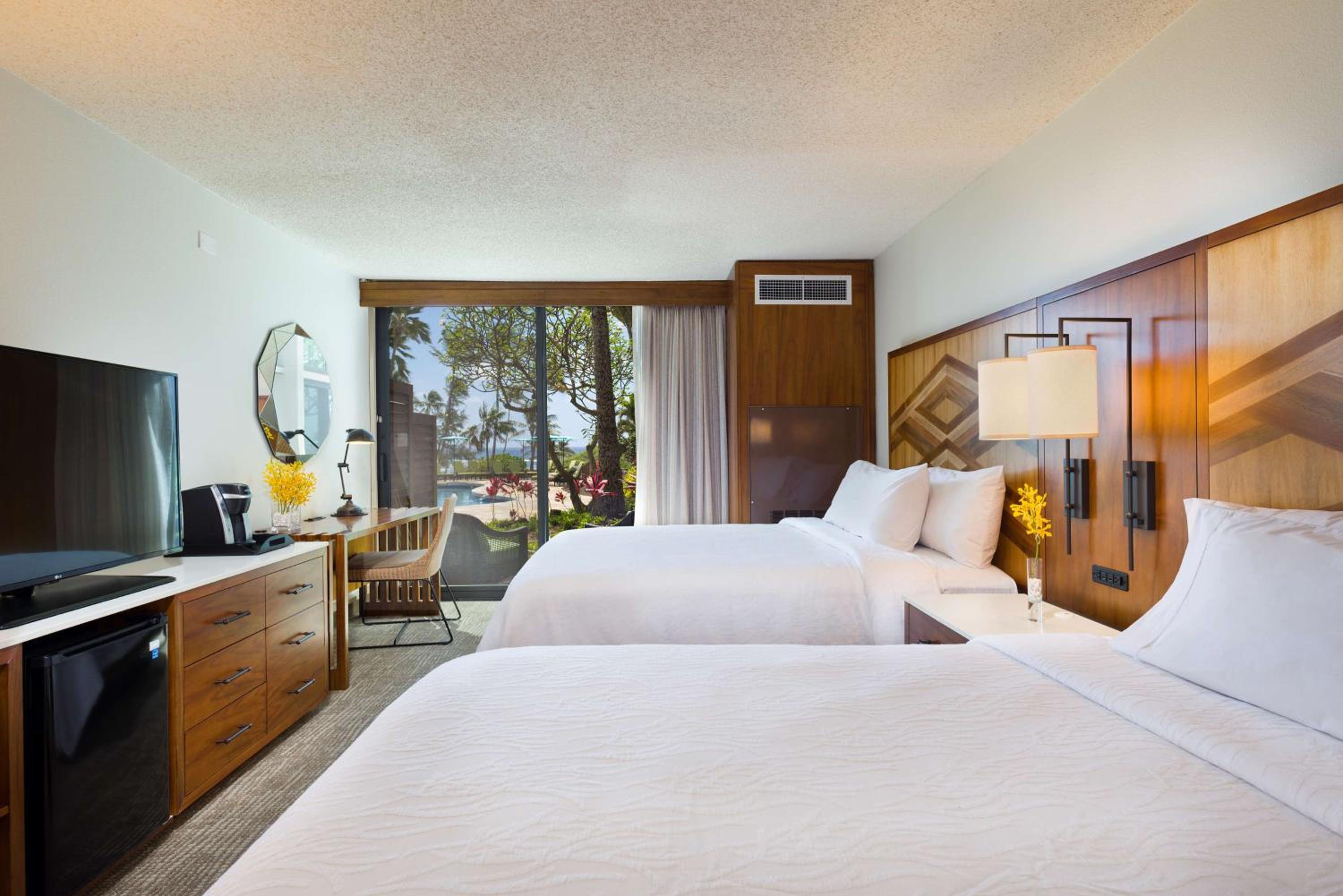 Queen Room with Two Queen Beds - Mobility Access - Photo 4