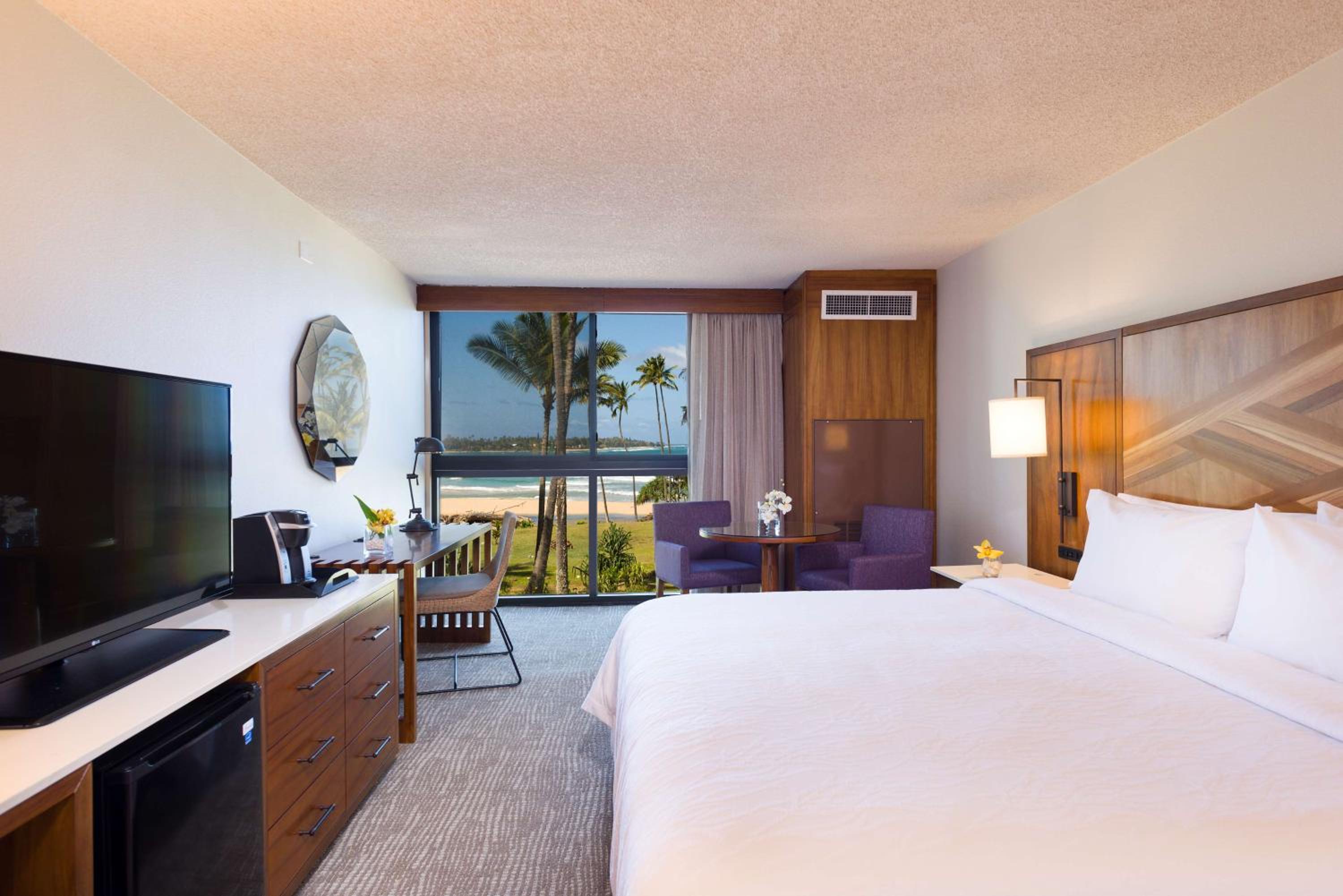 King Room with Ocean View - Photo 2