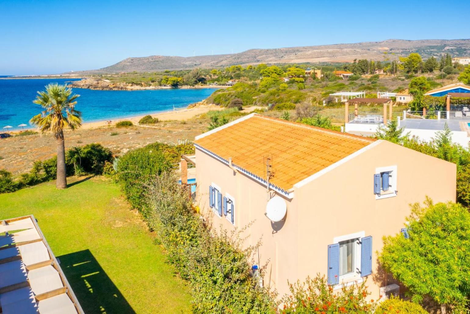 Villa photo 1