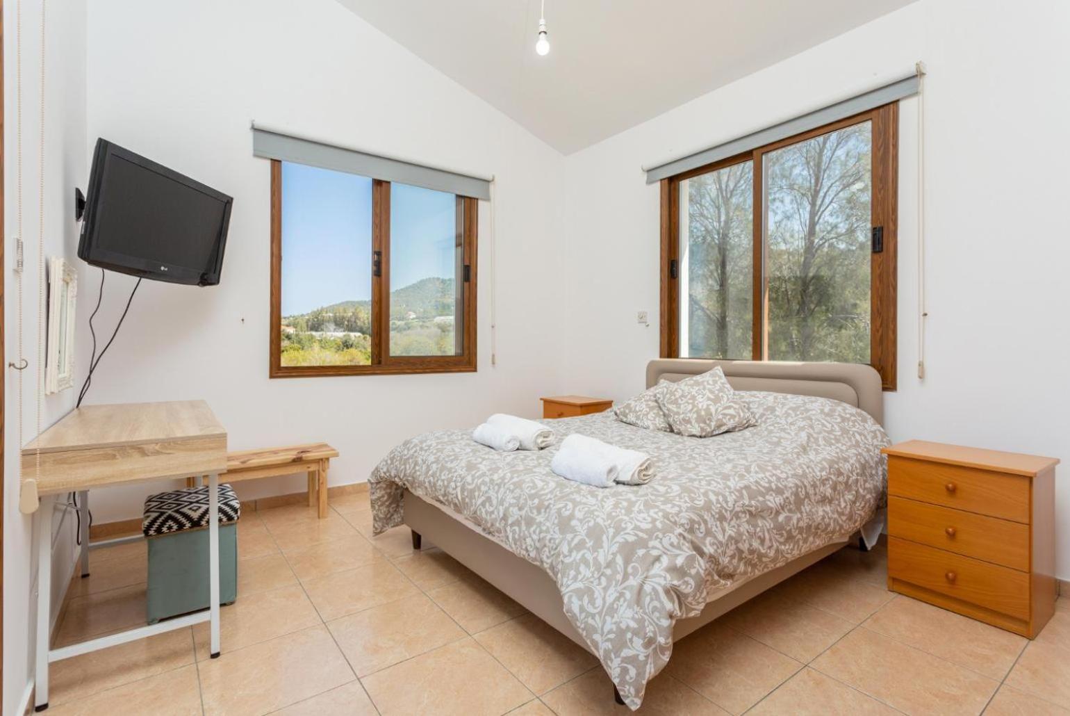 Villa photo 2