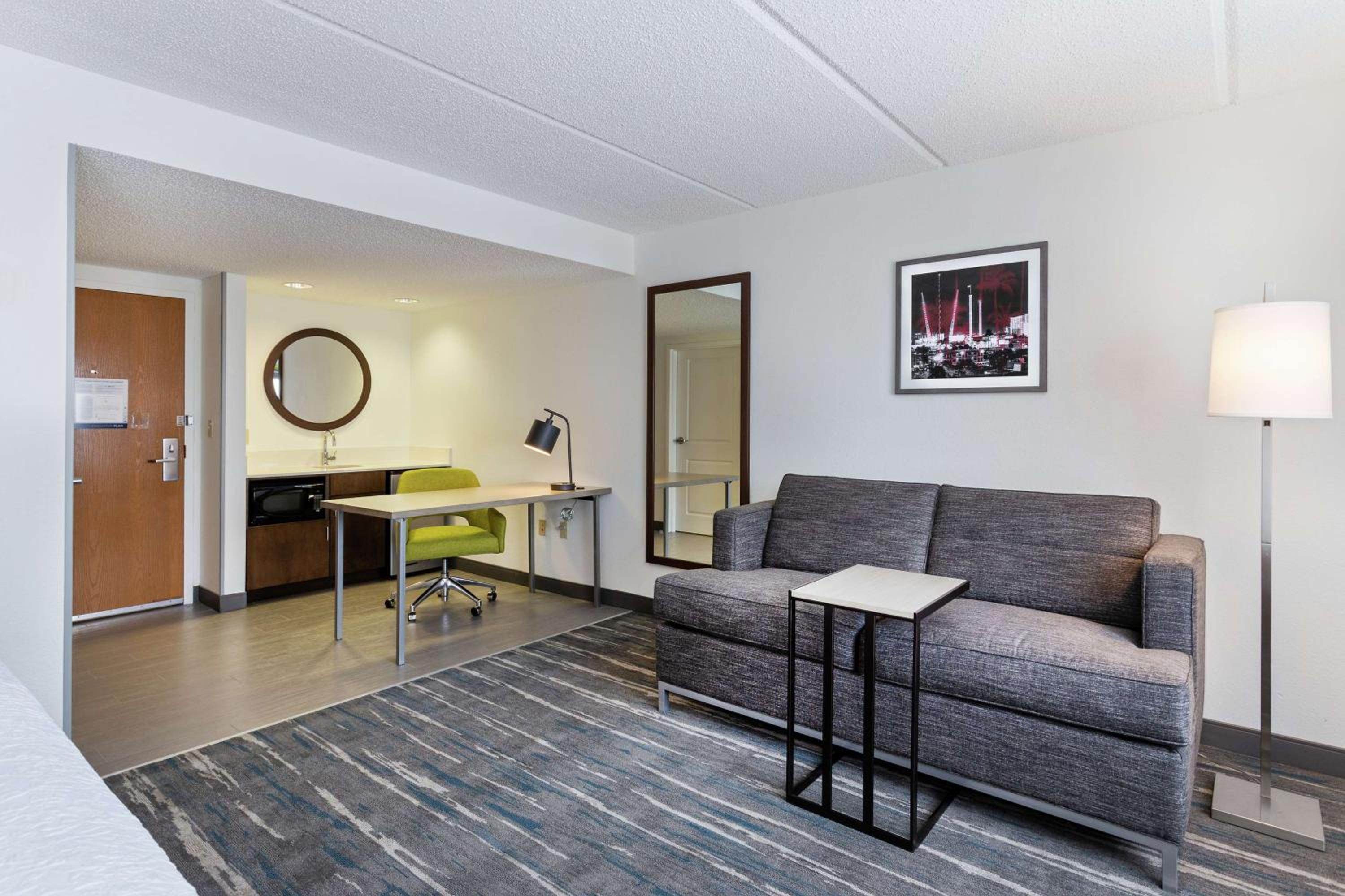King Studio Suite