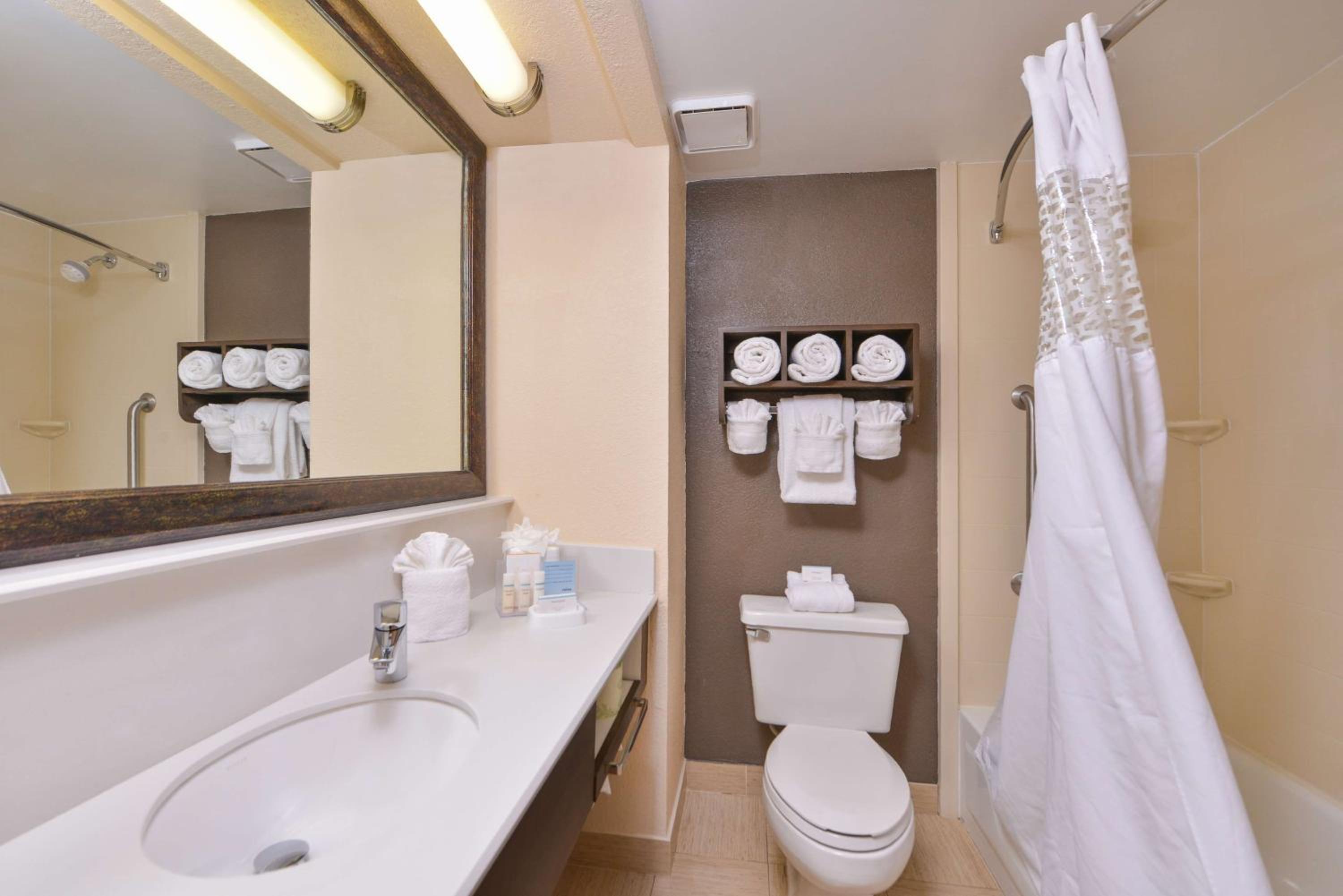 Available room