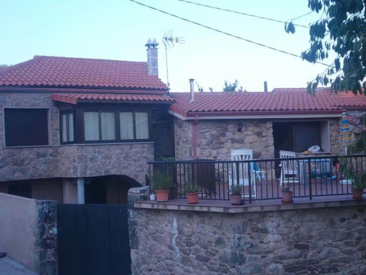 Two-Bedroom House photo 2