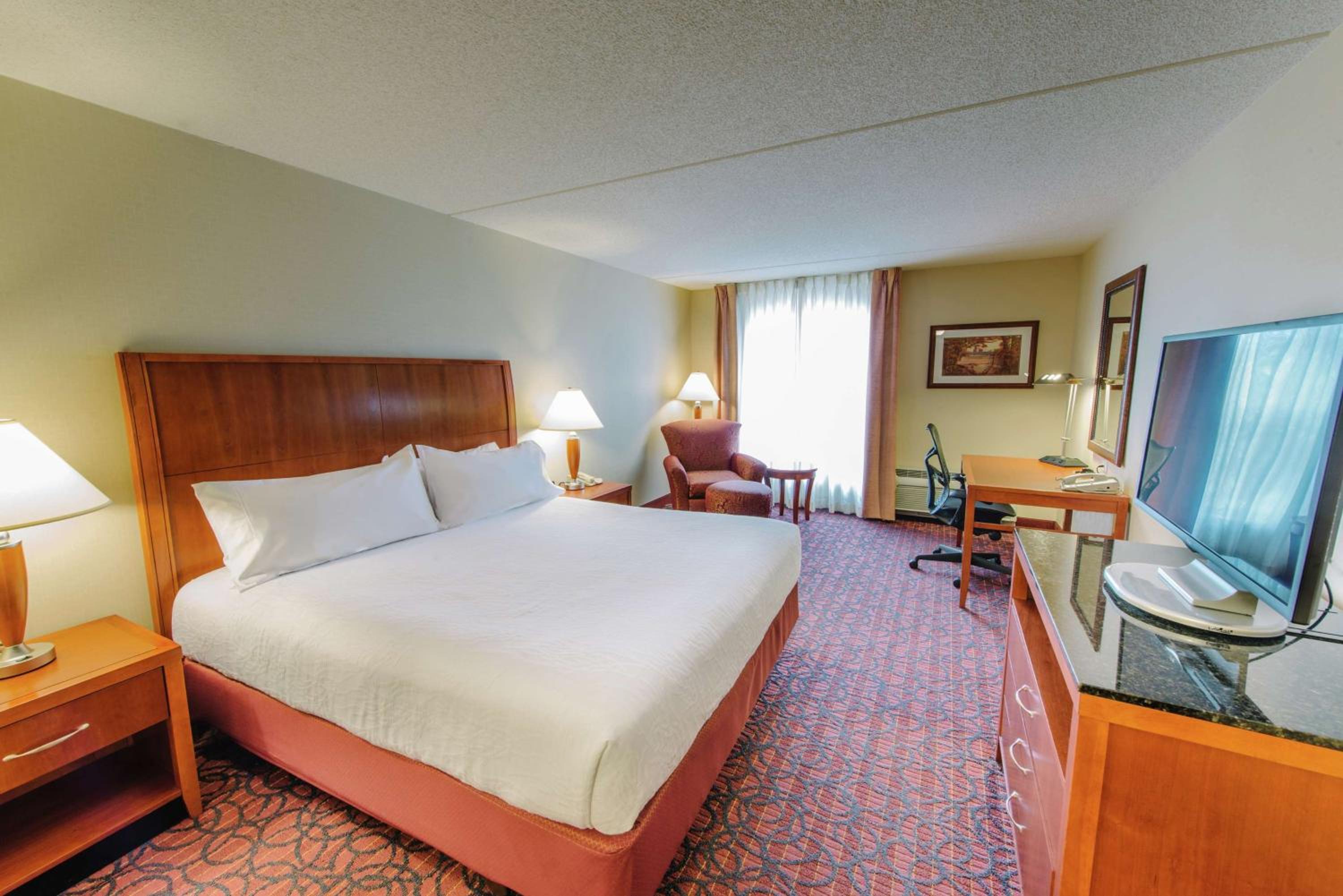 King Room with View - Photo 1