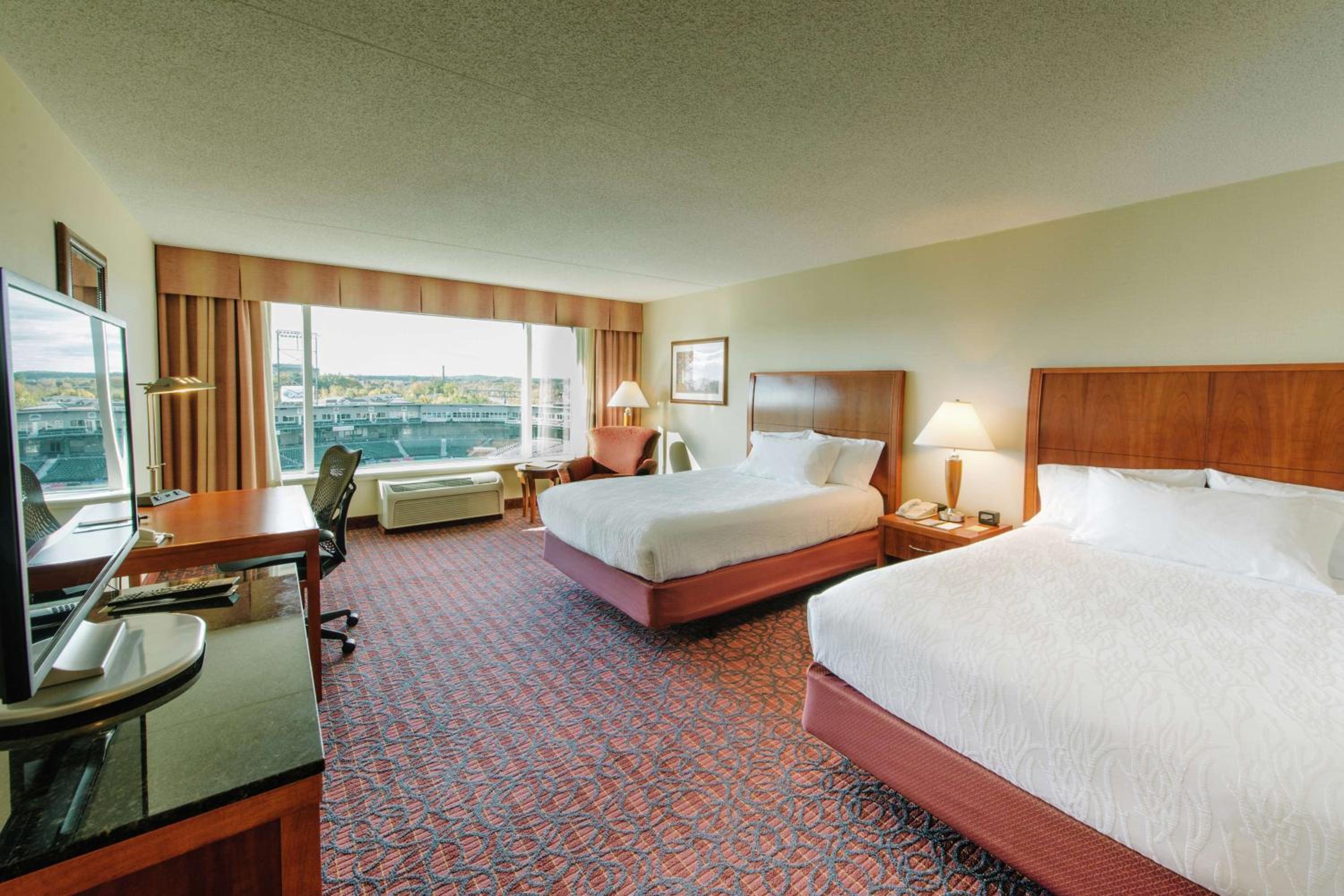 Queen Room with Two Queen Beds with View - Photo 1