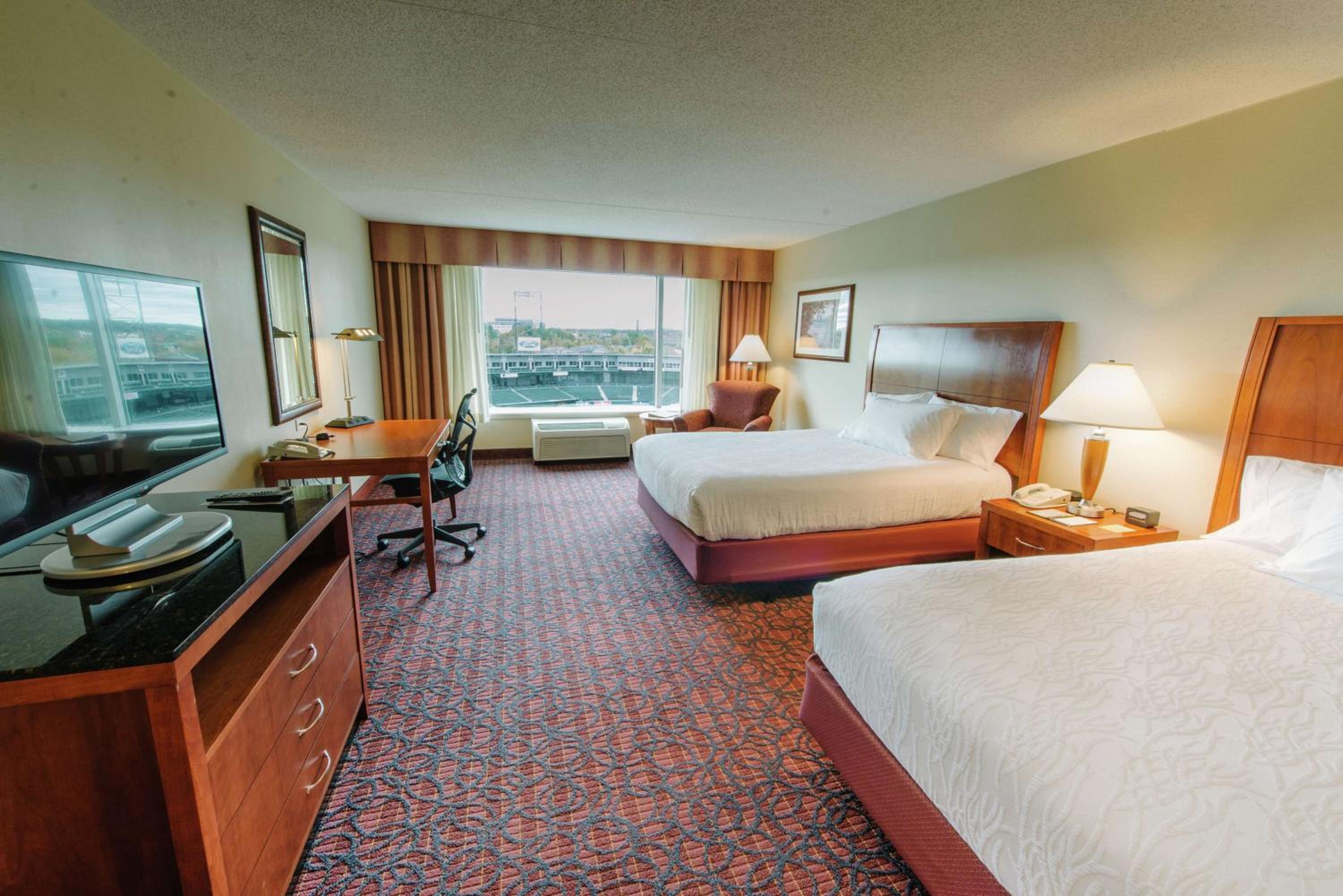 Queen Room with Two Queen Beds with View - Photo 3