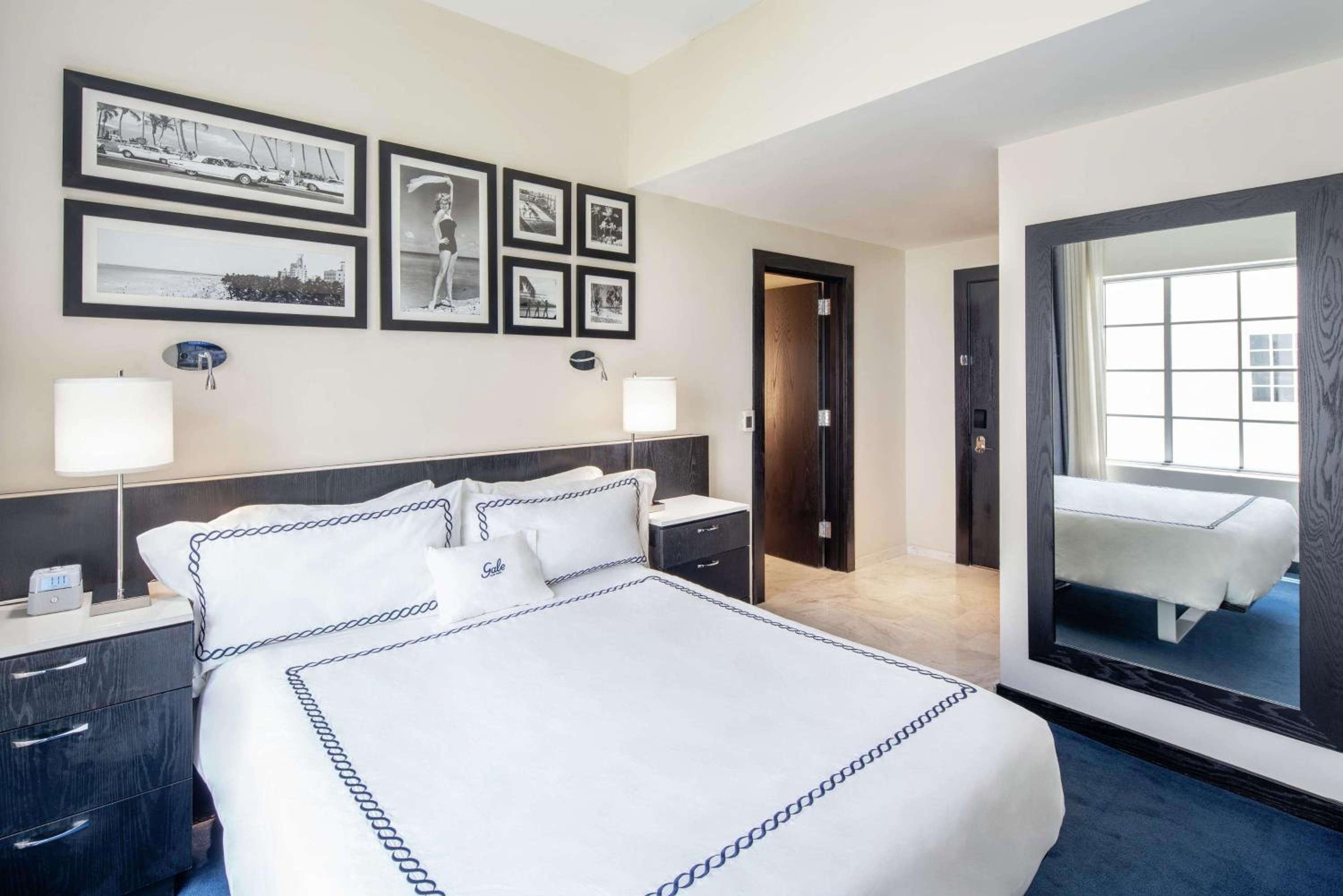 Signature Queen Room - Mobility Access photo 3