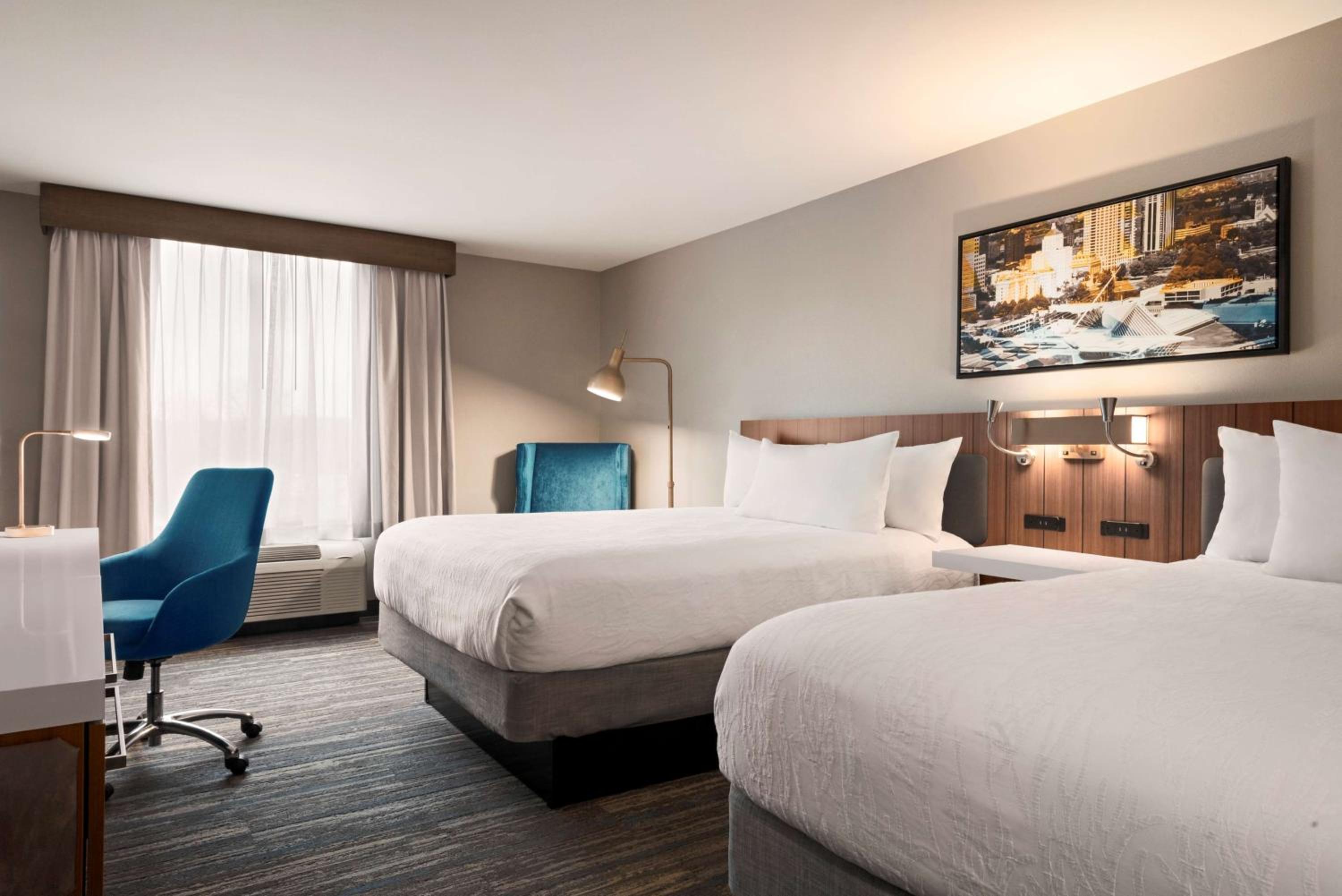 Queen Room with Two Queen Beds - Photo 1