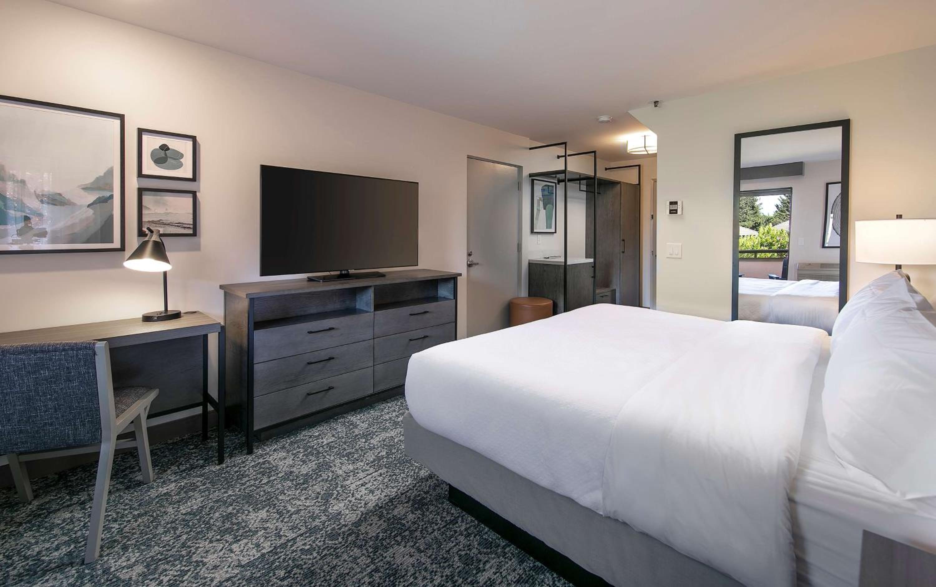 King Room with Garden View