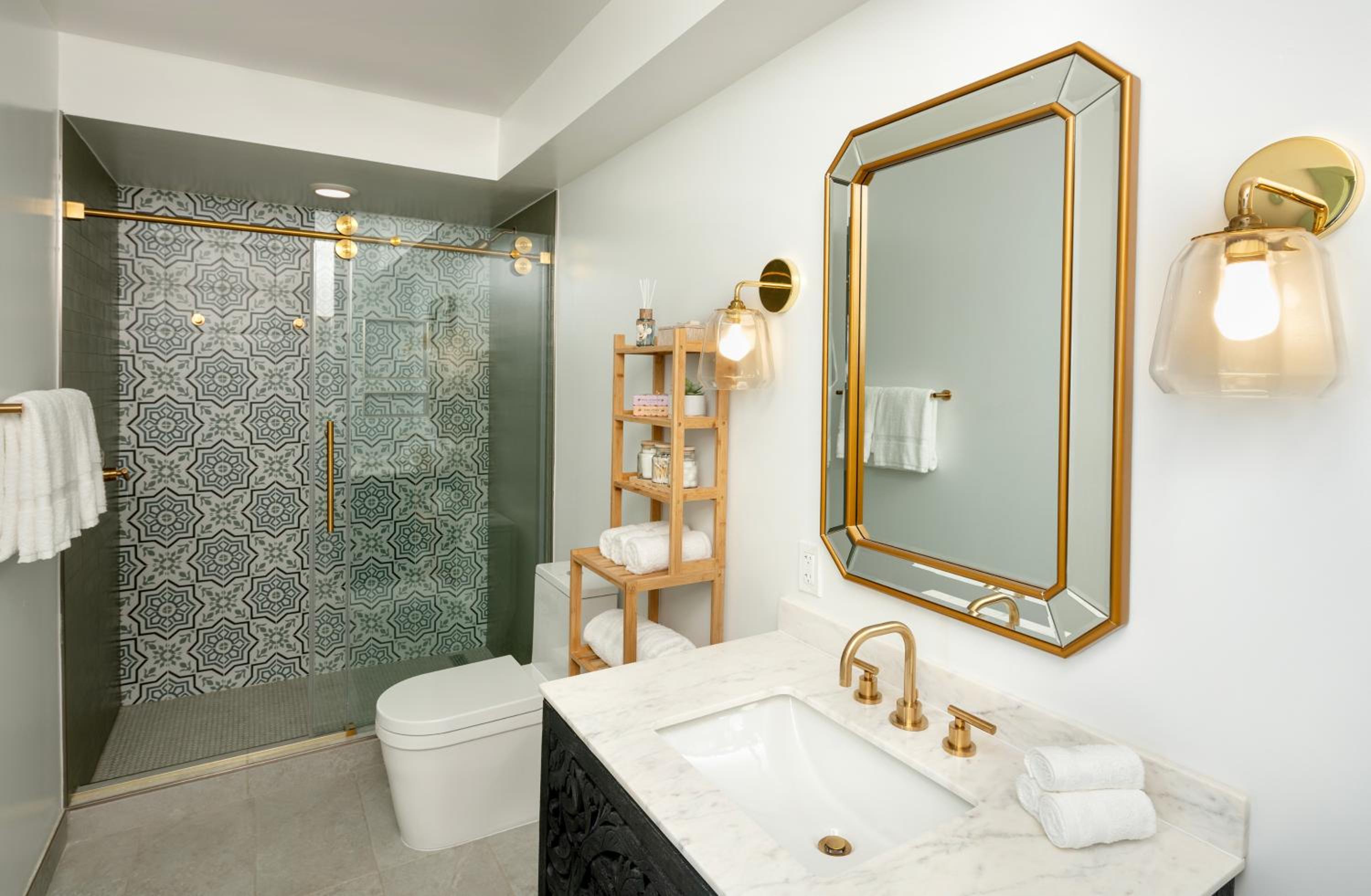 King Suite with Sea View - Photo 5