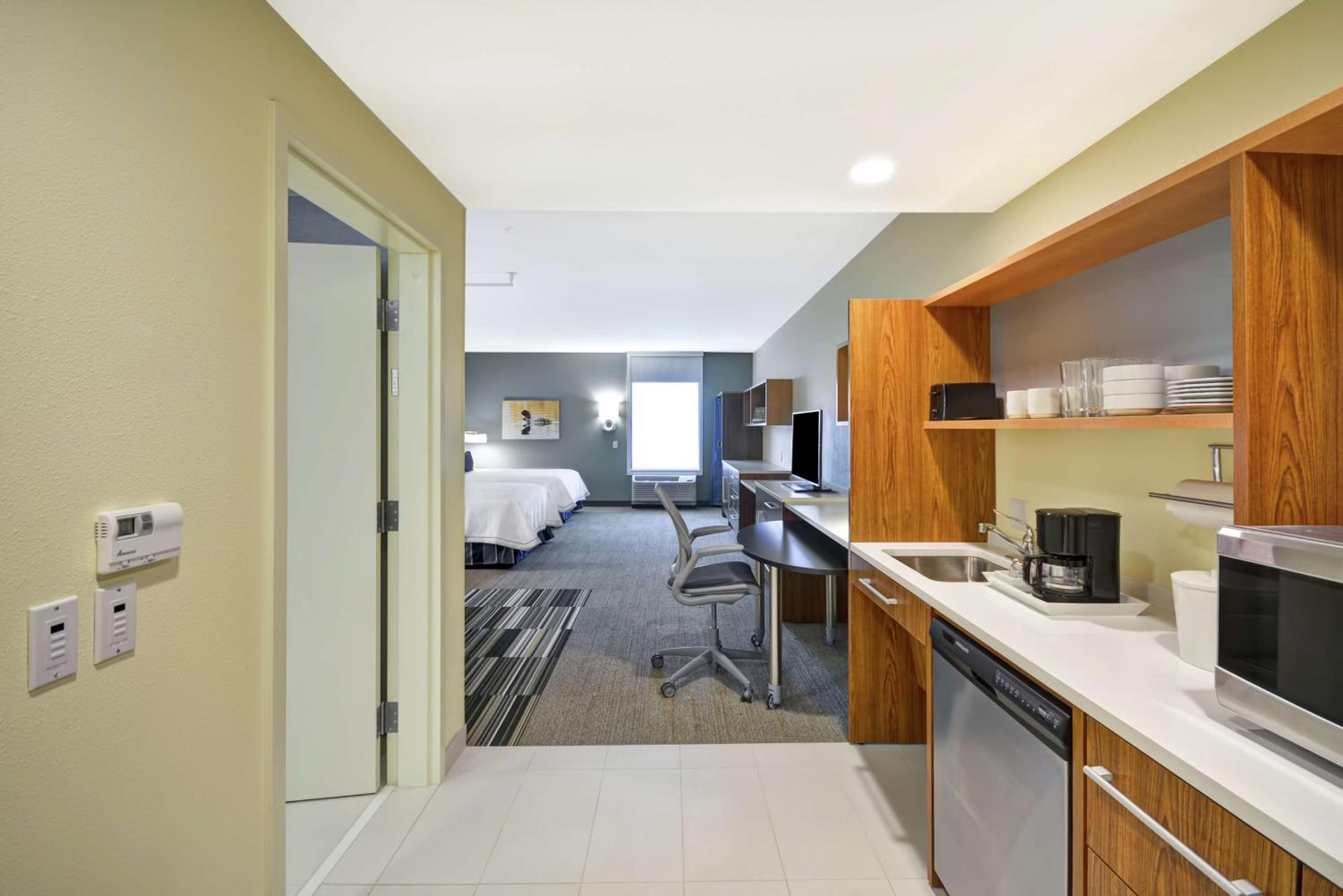 Studio Suite with Two Queen Beds - Hearing Access/Non-Smoking
