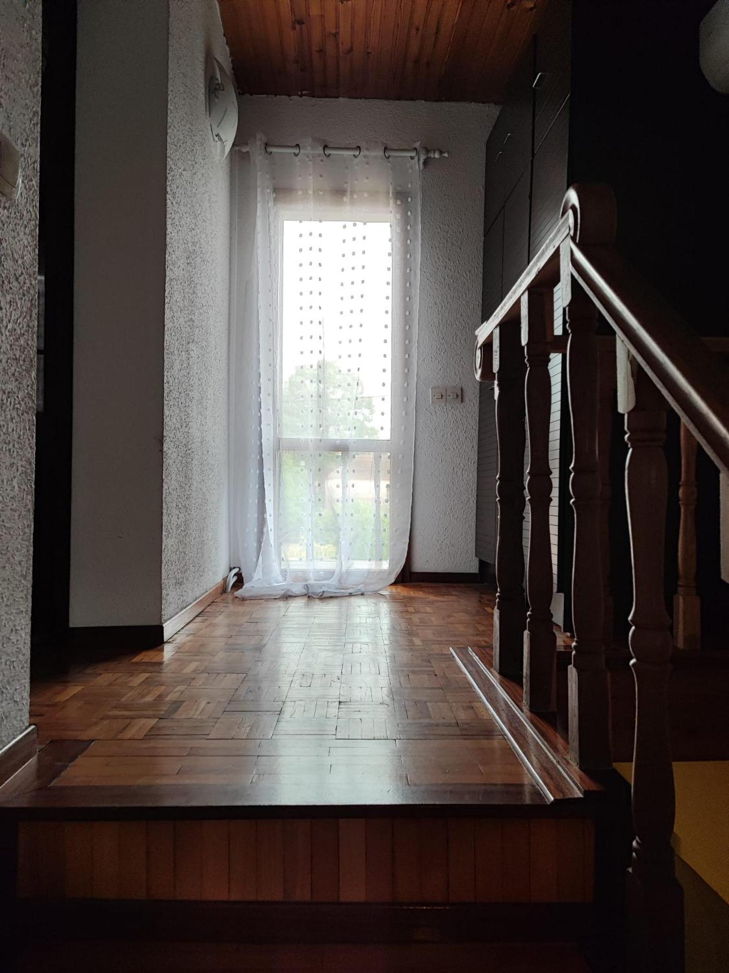 Four-Bedroom House photo 3