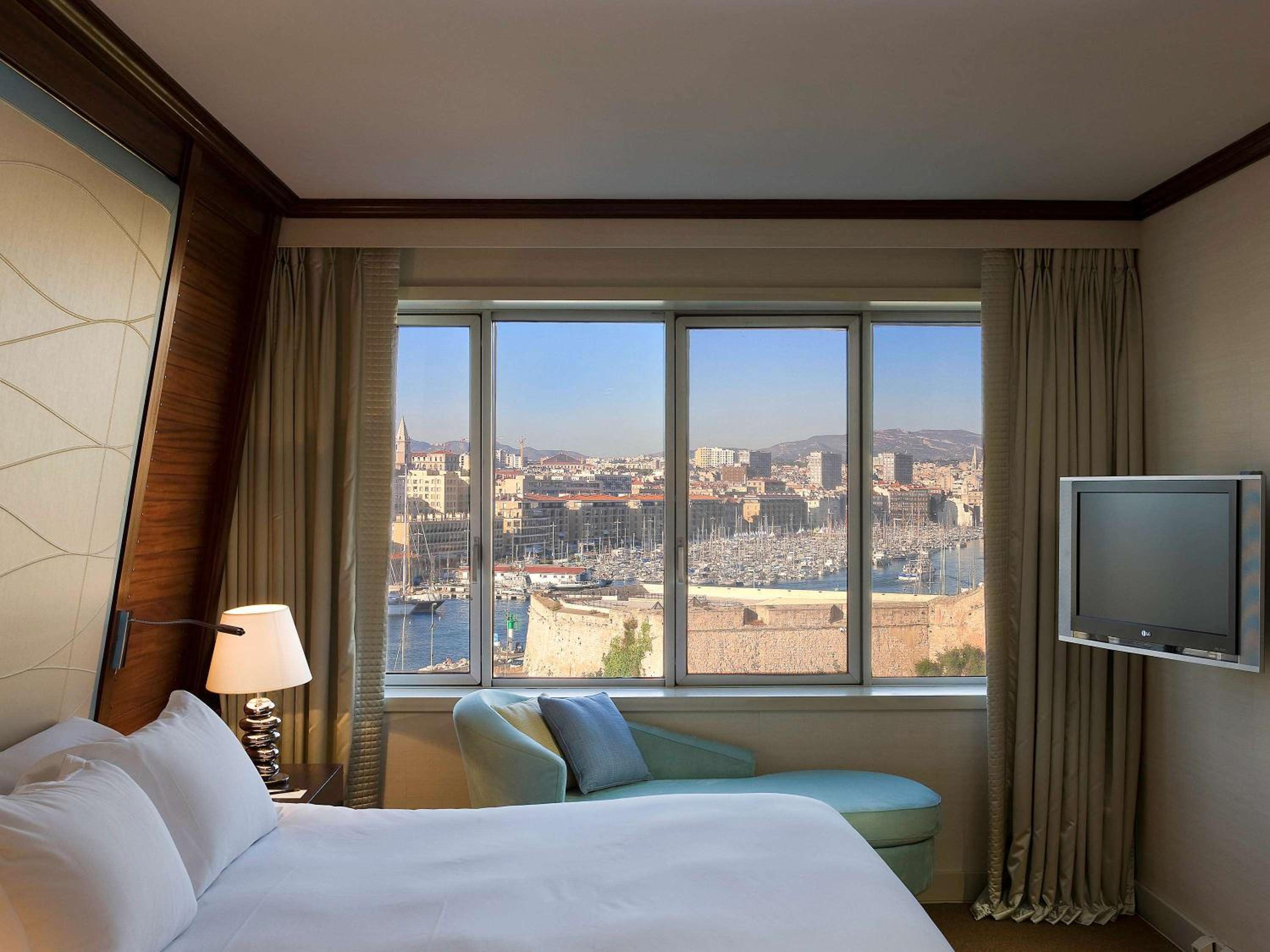 Suite Opéra avec Accès au Spa – Vue sur Port Suite Opéra avec Accès au Spa – Vue sur Port