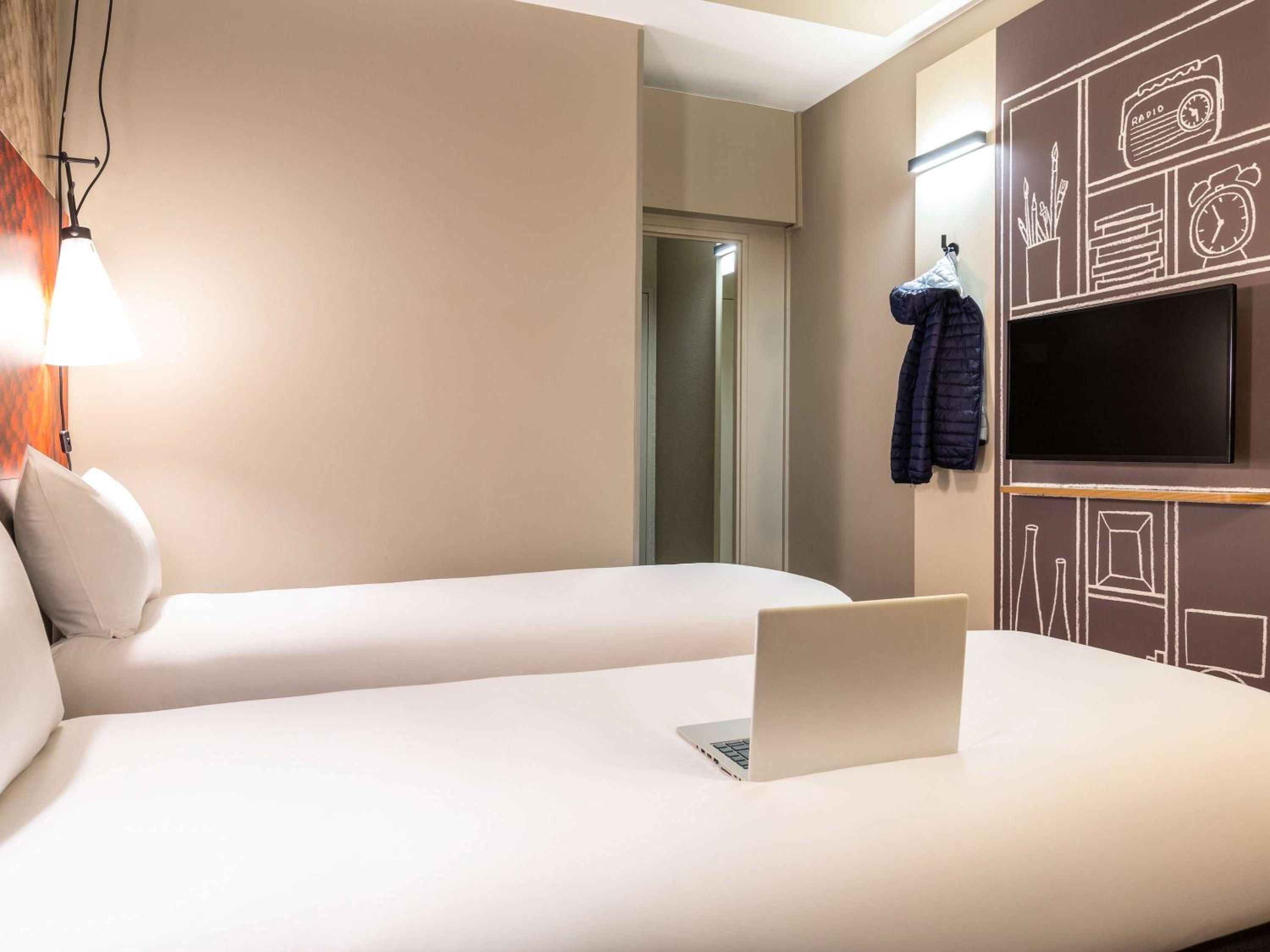 Standard Twin Room photo 3