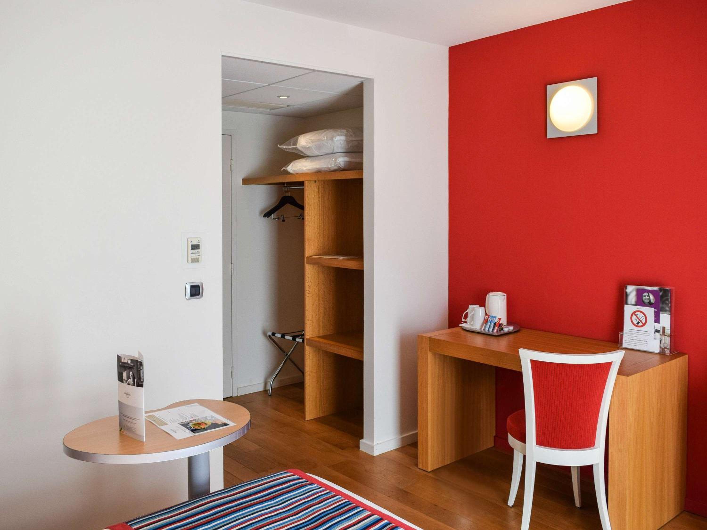 Standard Double Room - Photo 7