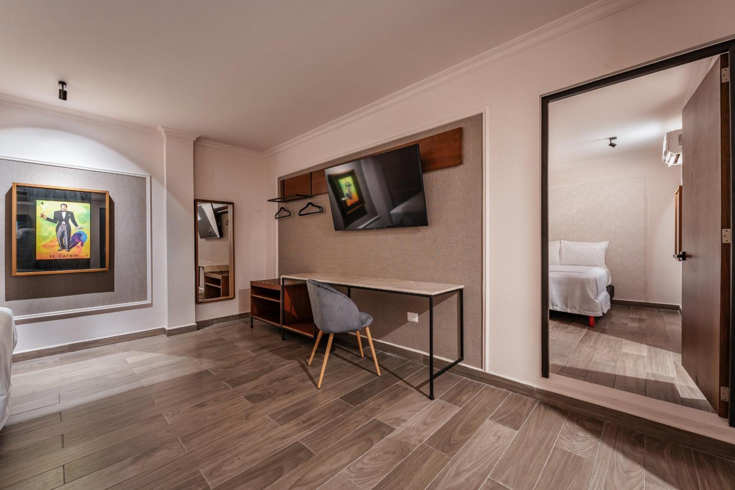 Double Room - Photo 15