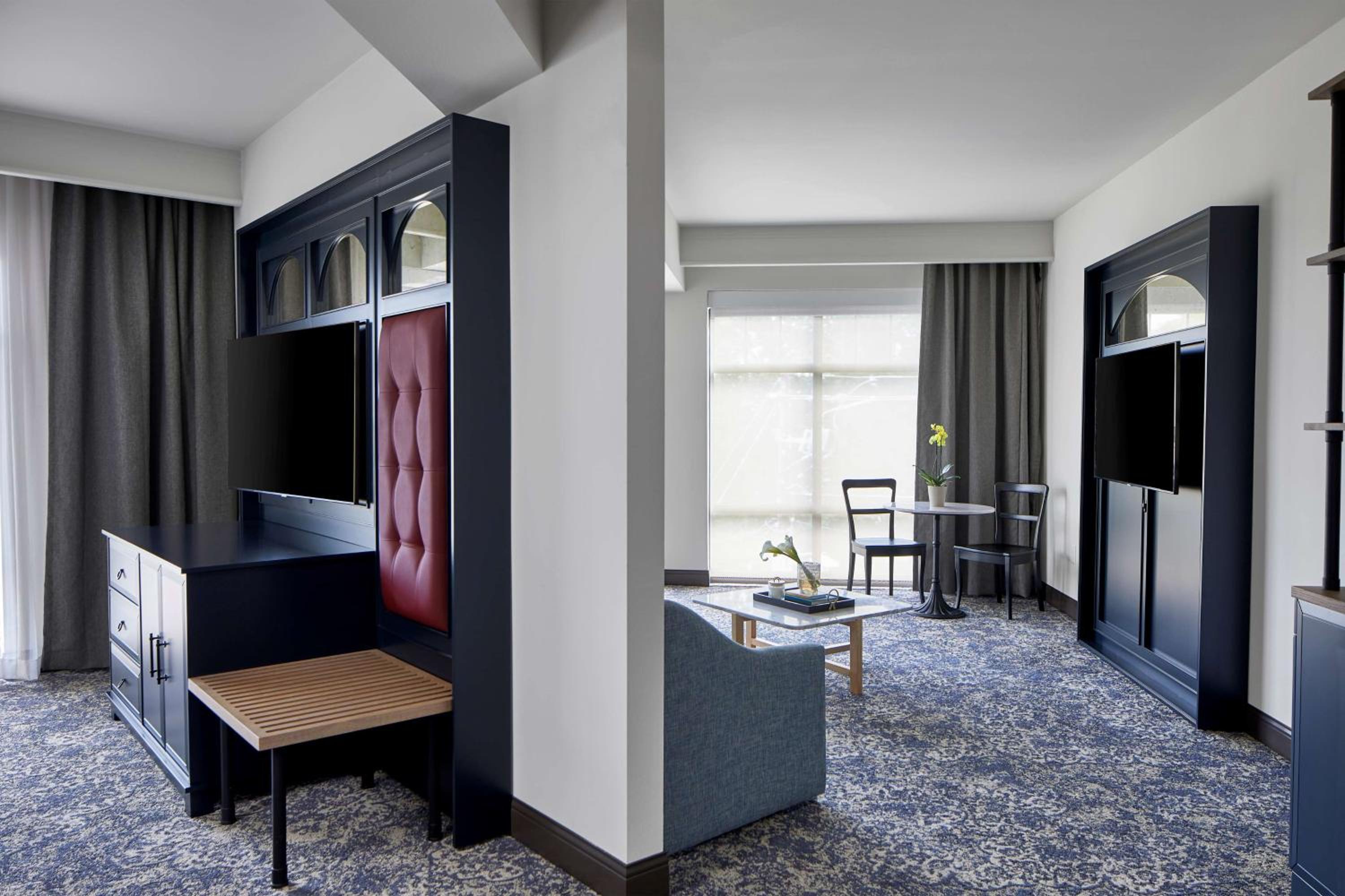King Studio Suite - Photo 4