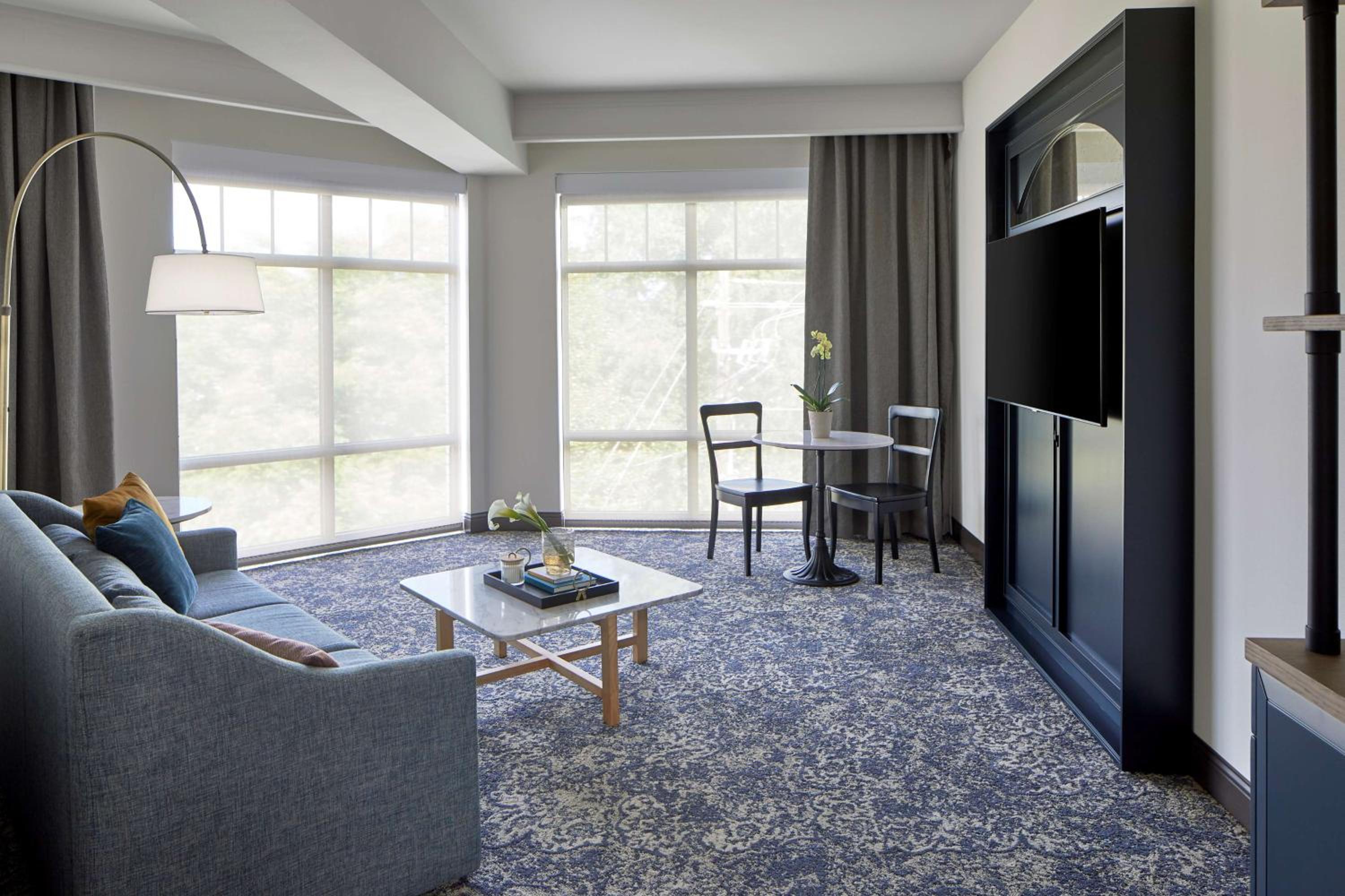 King Studio Suite - Photo 2