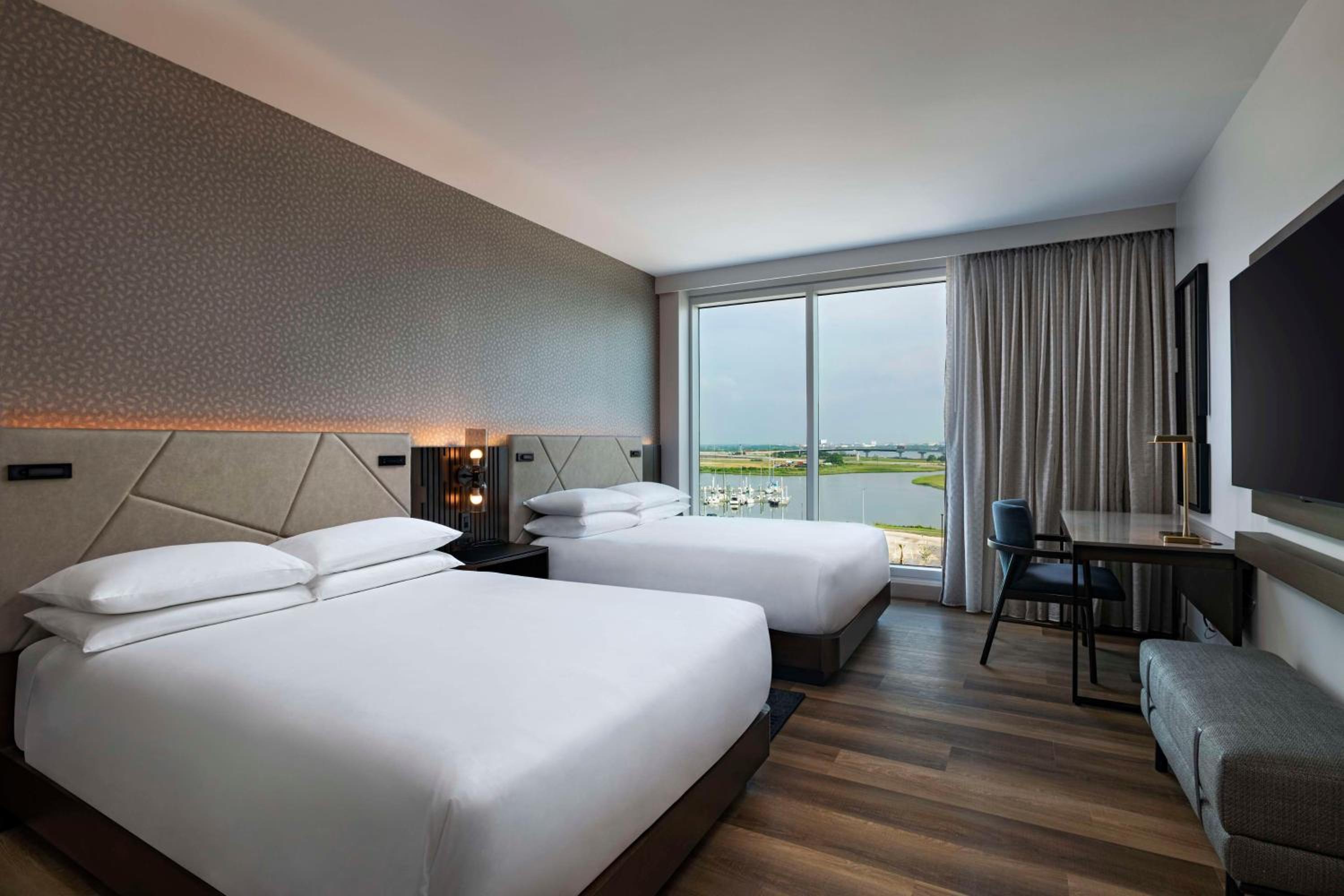 Queen Room with Two Queen Beds and Water View - Photo 1
