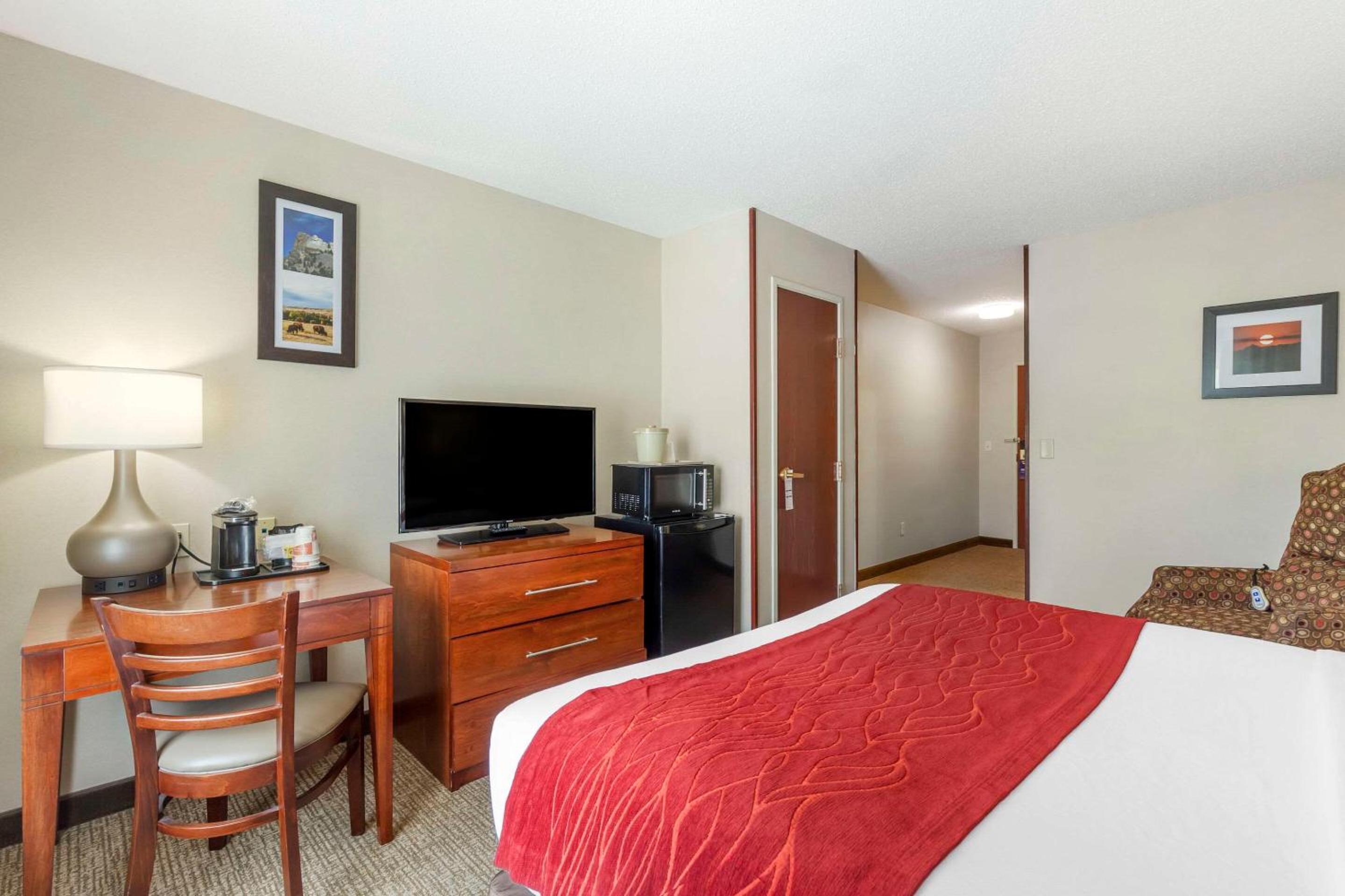 King Room - Accessible/Non-Smoking - Photo 3