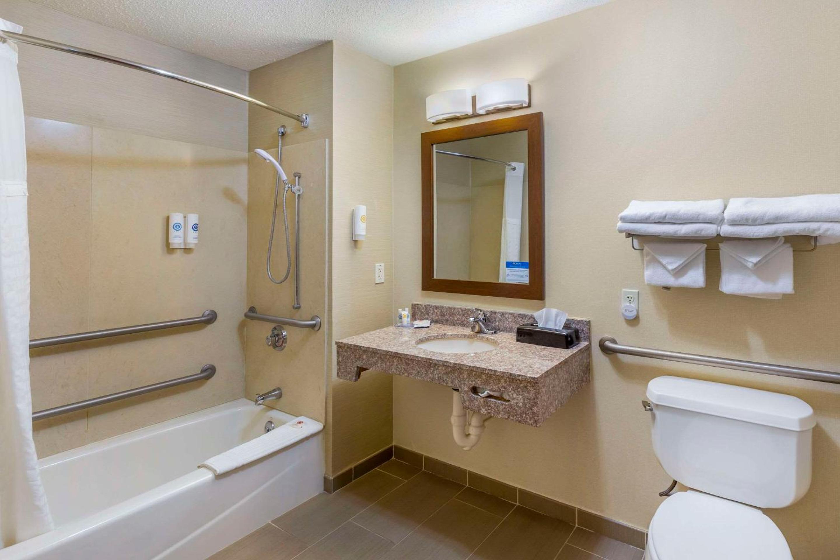 Queen Room - Disability Access/Non-Smoking - Photo 2