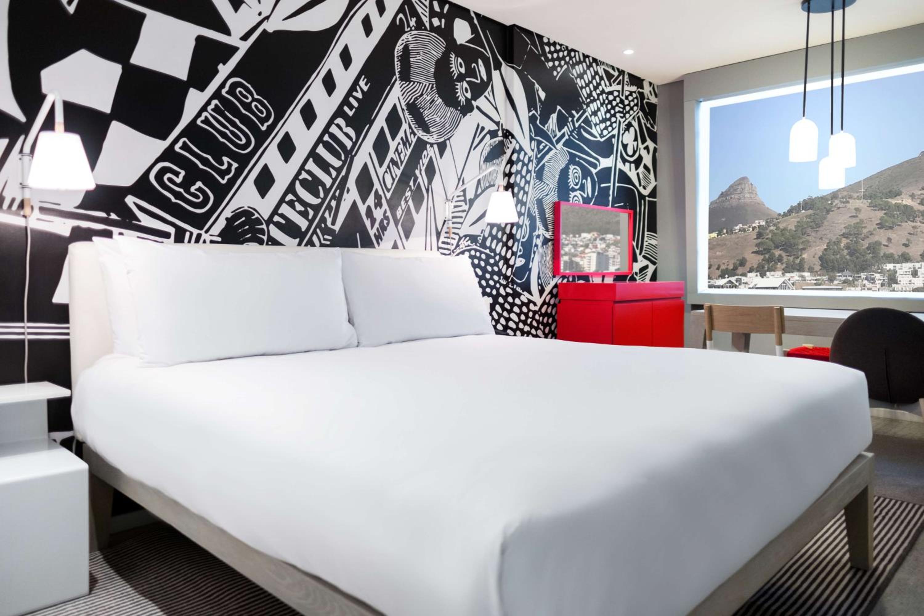 Standard Room with Mountain View - Photo 6