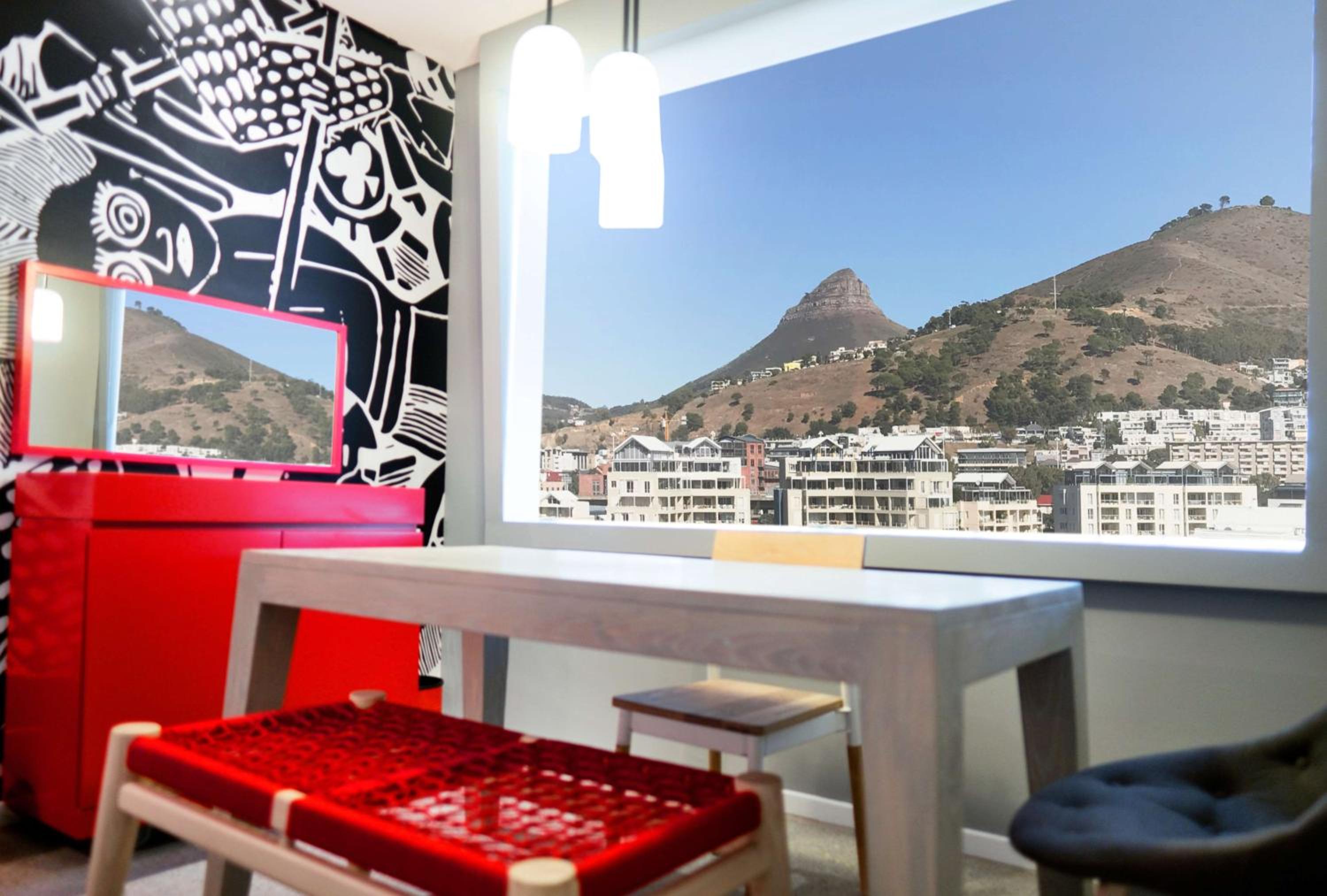 Superior Room with Mountain View - Photo 2