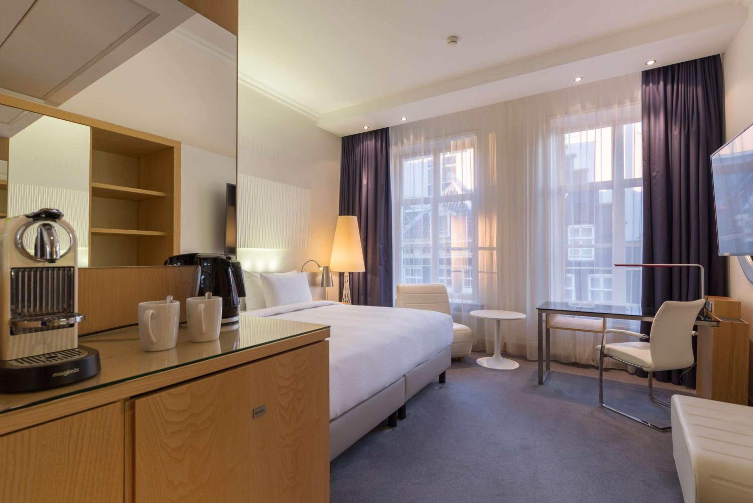 Premium Double or Twin Room photo 1
