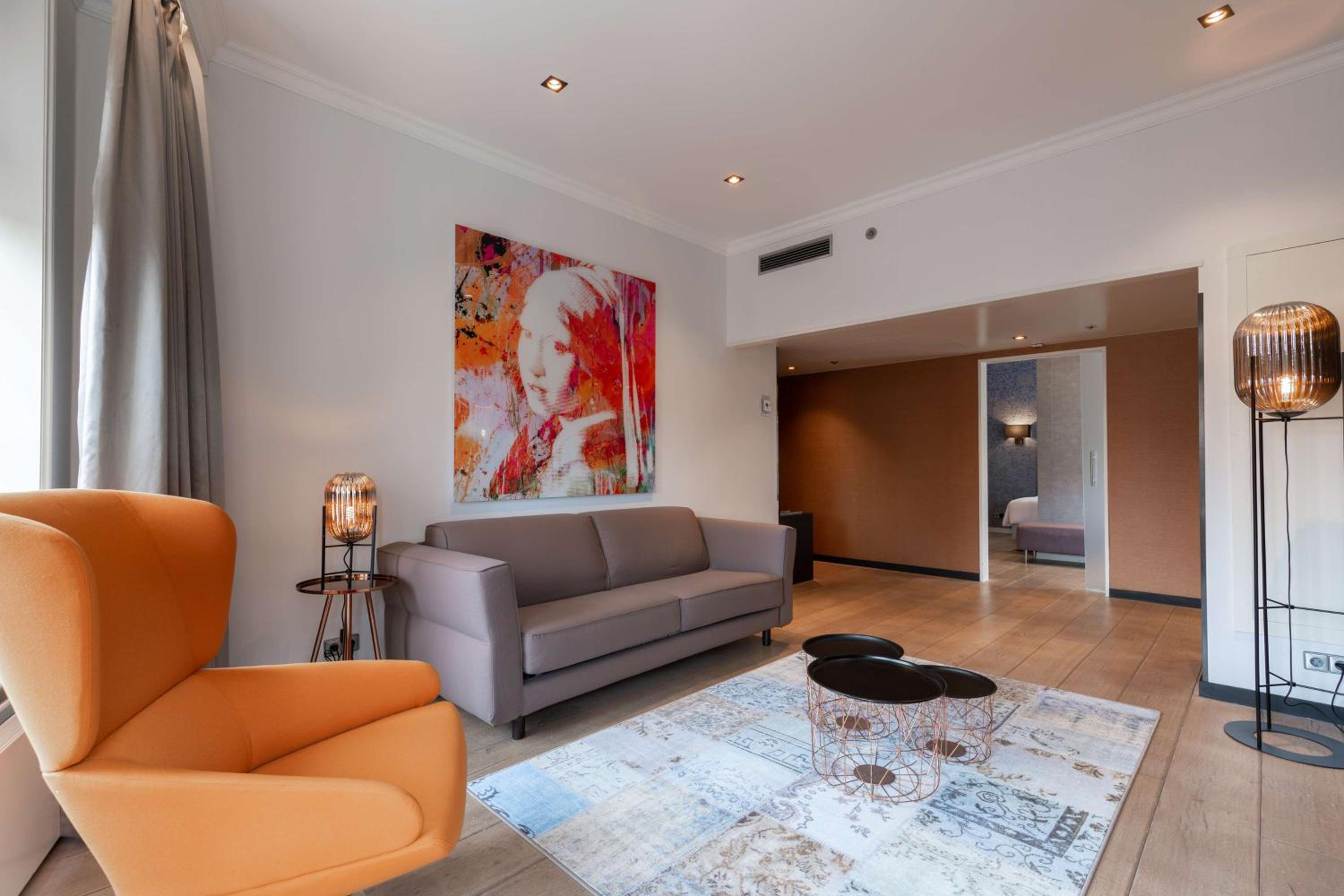 Ruyschen Suite with Canal View - Photo 1