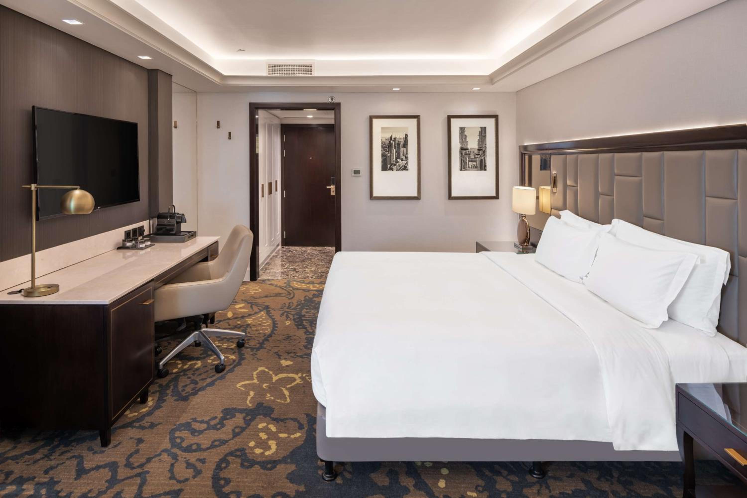Superior Room with Balcony - Creek View photo 3