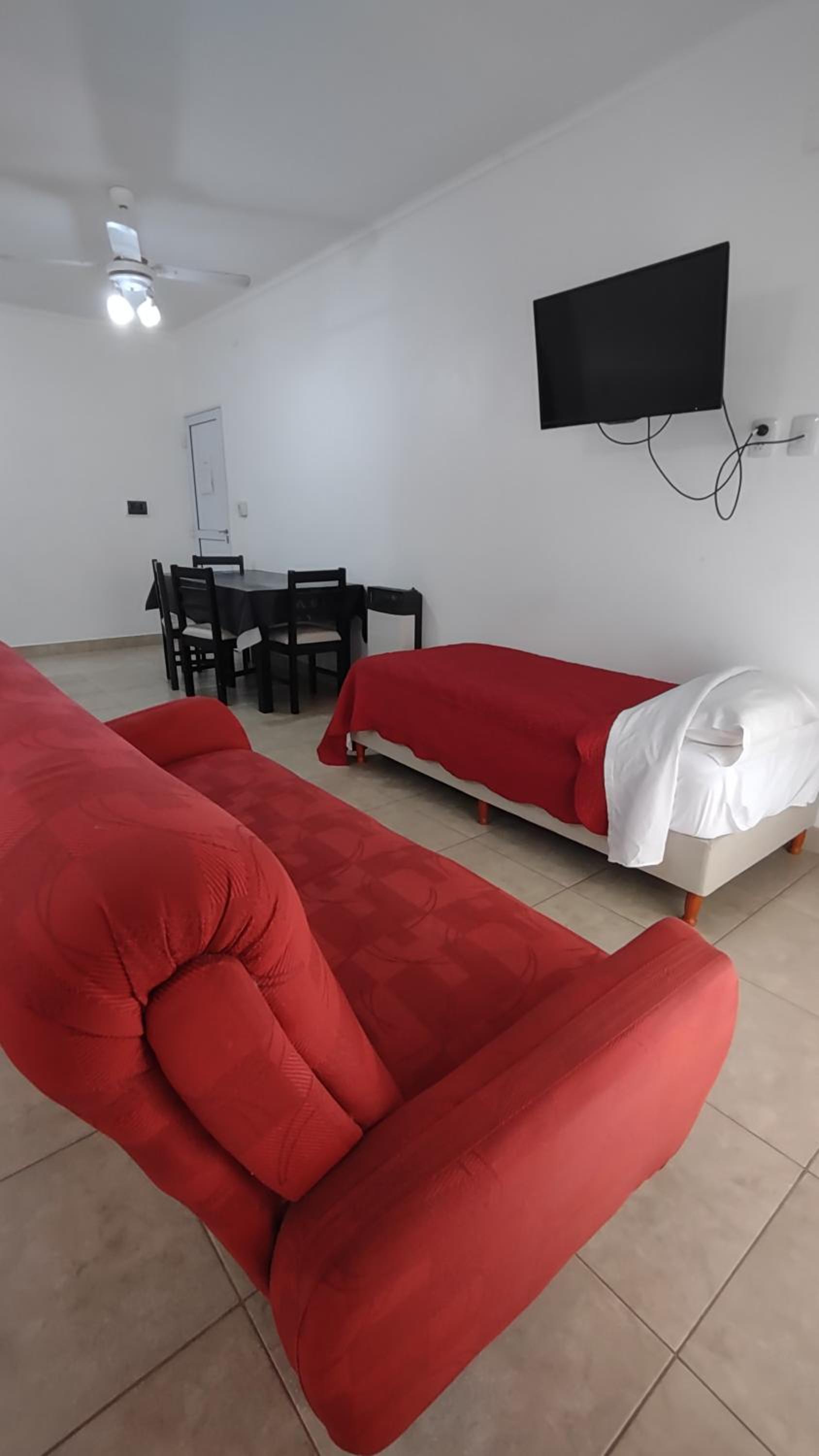 Deluxe Apartment photo 3