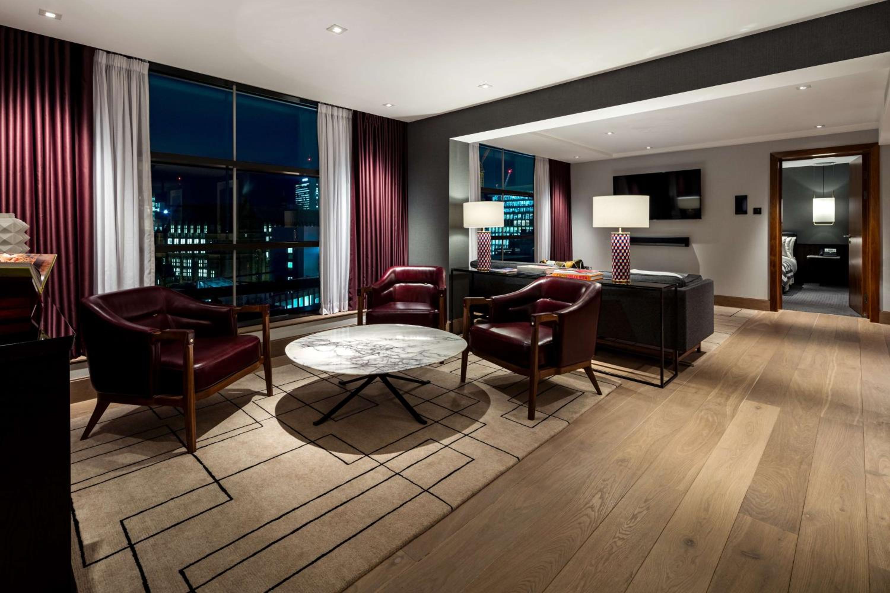 Two-Bedroom Penthouse Suite - Photo 6