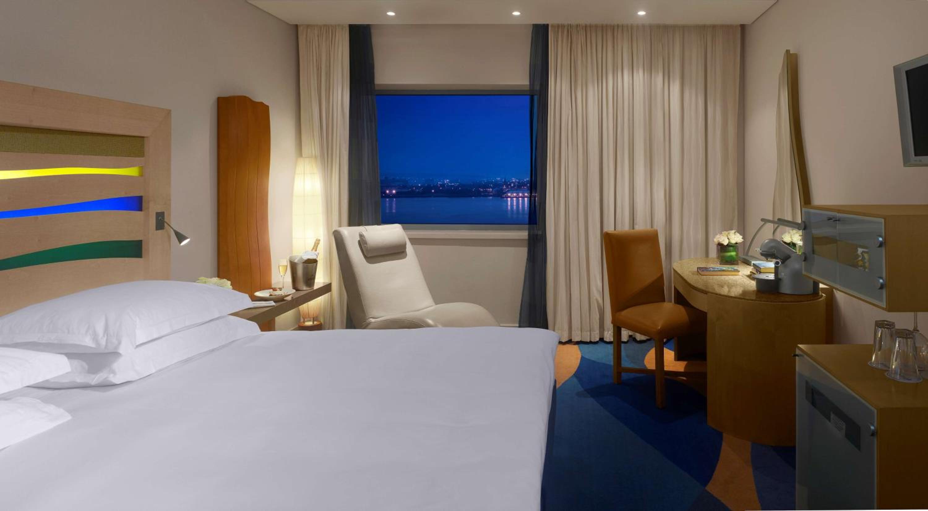 Premium Room with River View - Photo 1