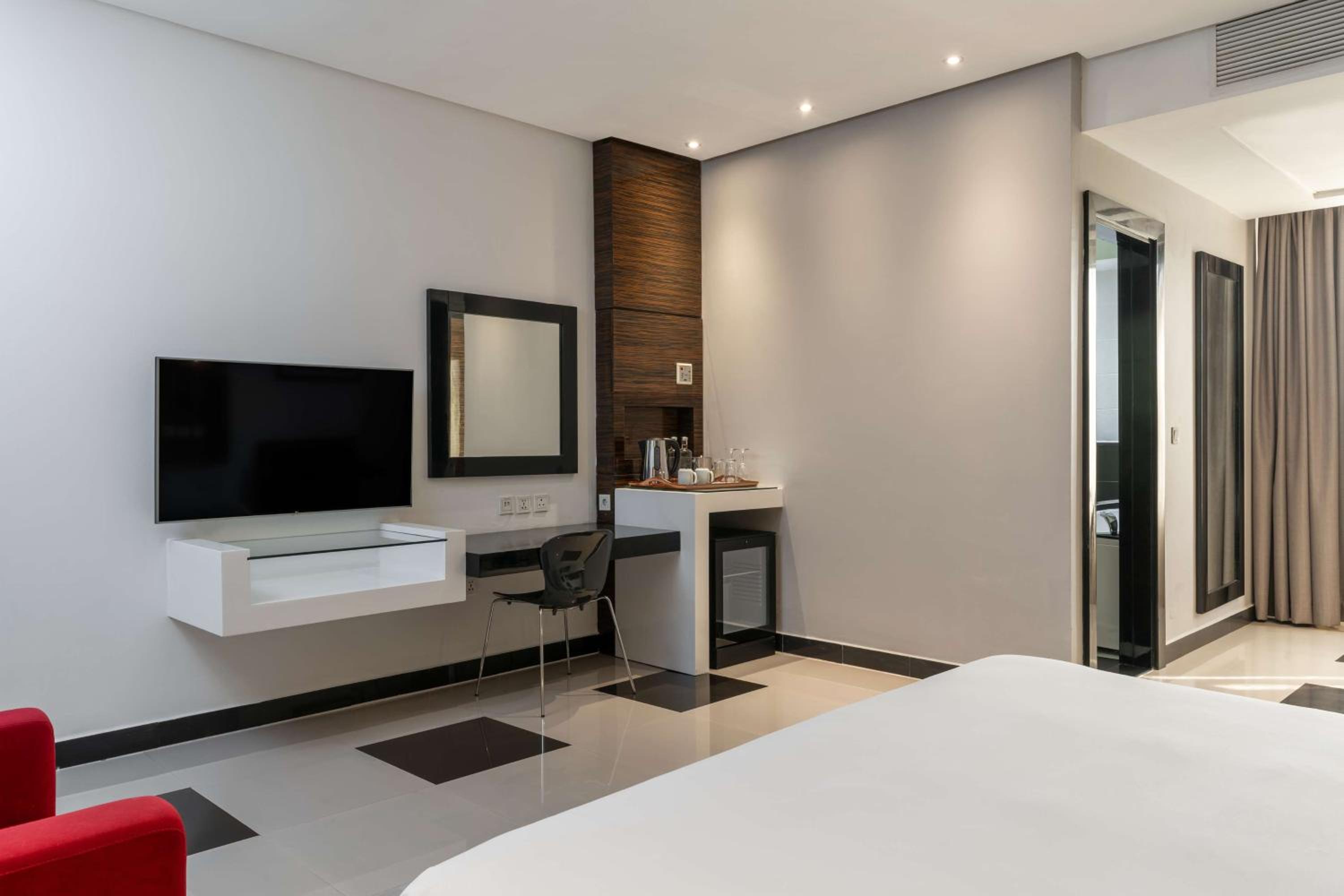 Superior Room with Pool View