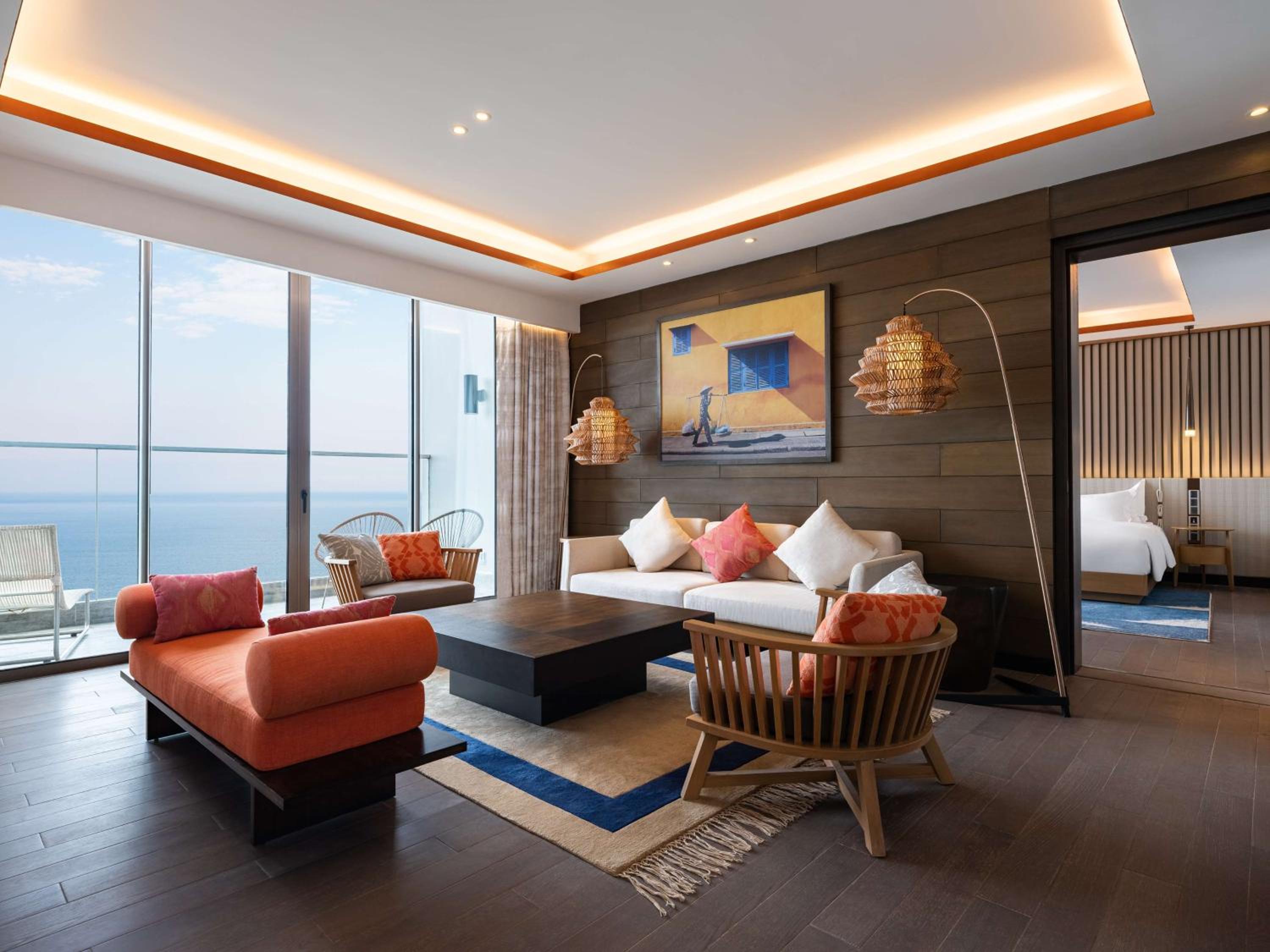 Executive Suite with Ocean View - Free Access to Executive Lounge - Photo 4