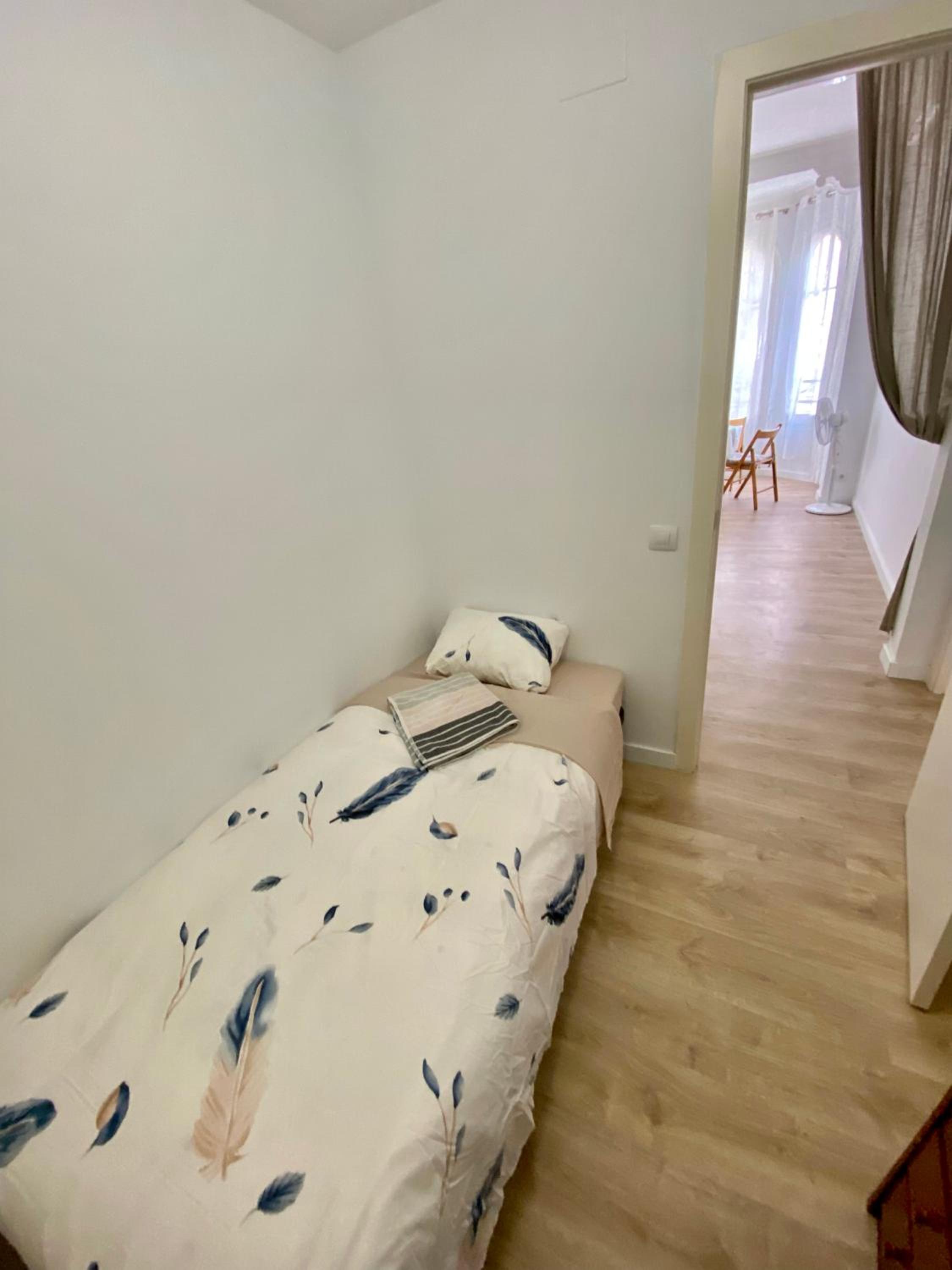 Apartment photo 3