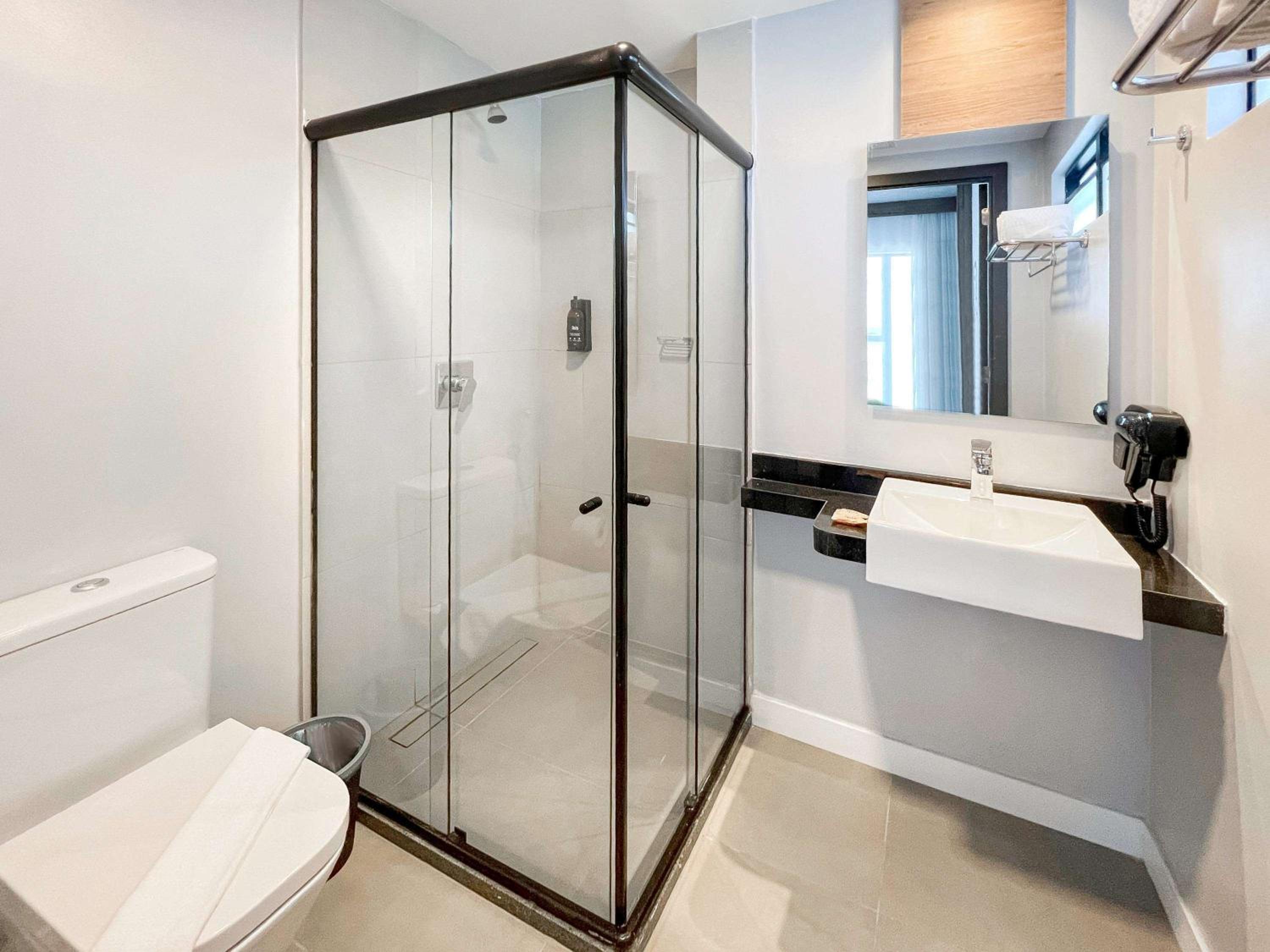 Double Room with Sea View - Photo 6