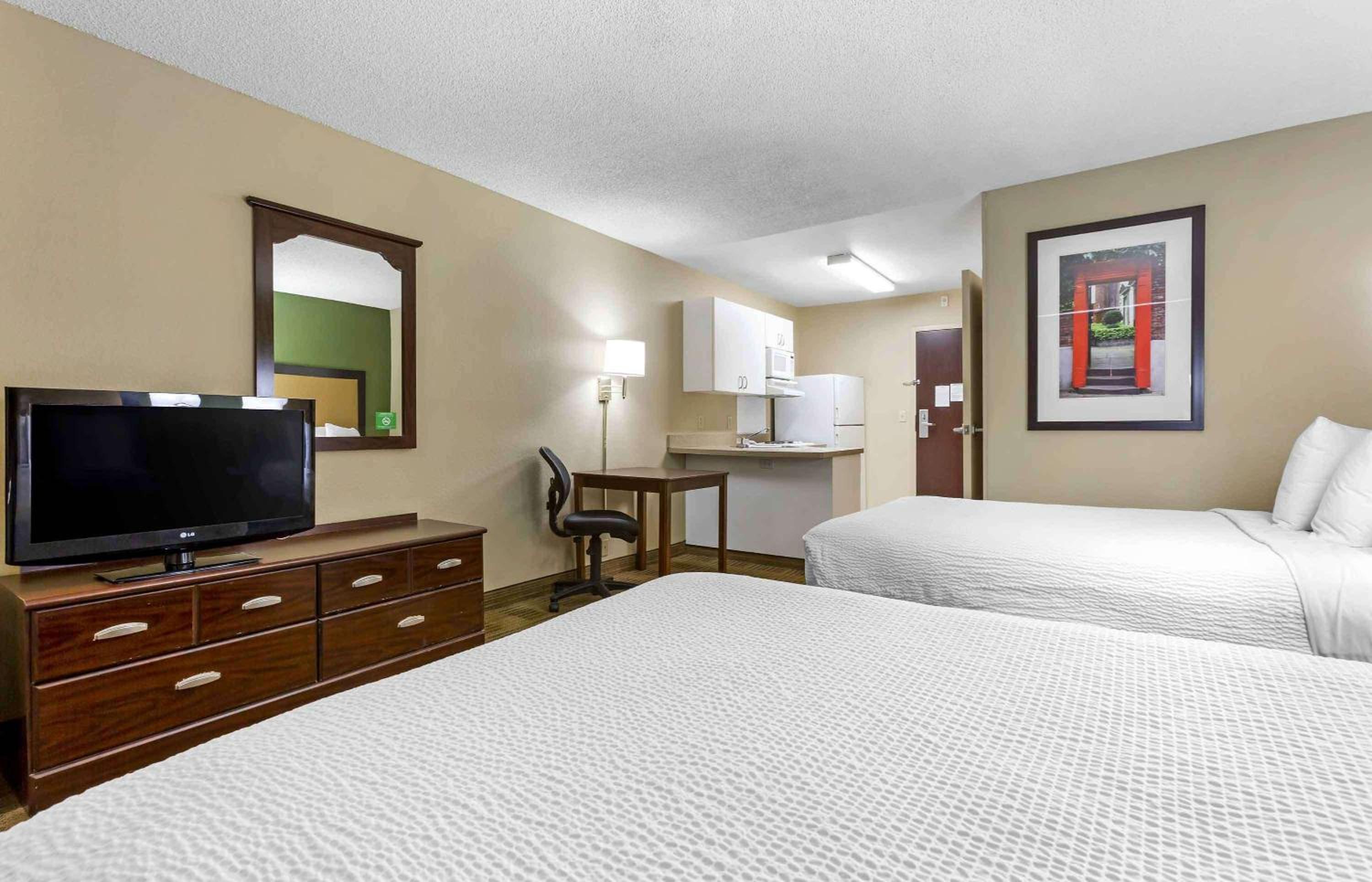 Studio with 2 Double Beds - Non-Smoking - Photo 8