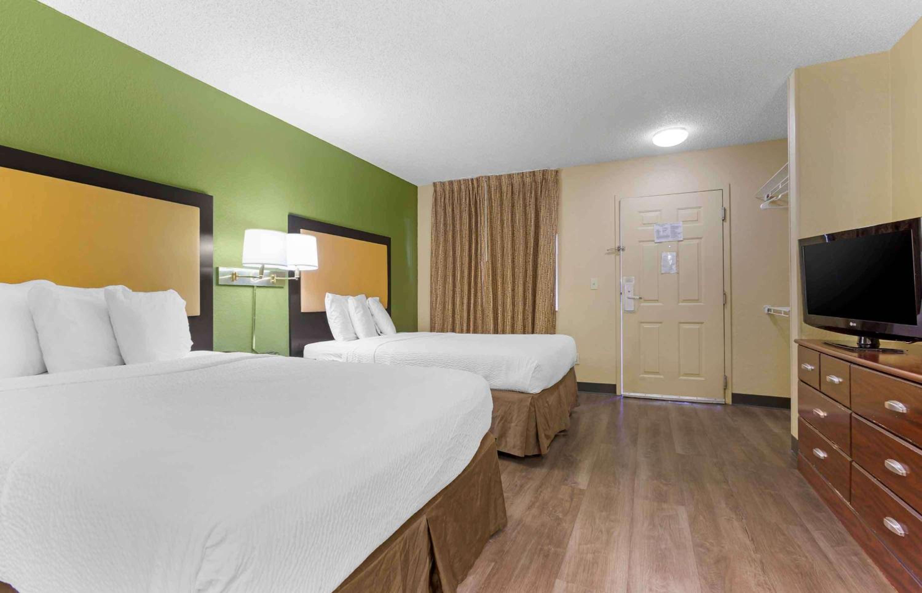 Studio with 2 Double Beds - Non-Smoking - Photo 16