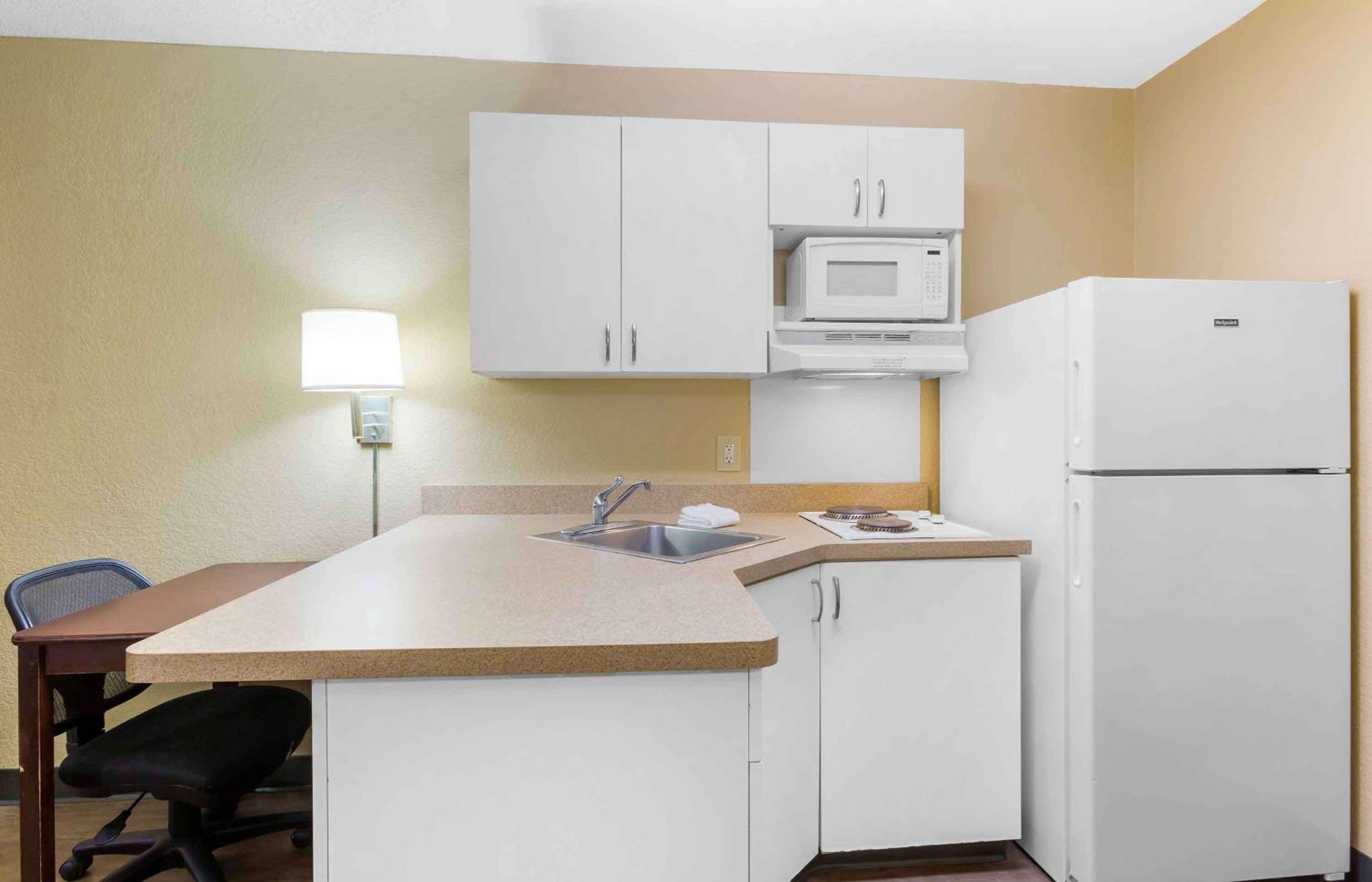Studio with 2 Double Beds - Non-Smoking - Photo 14