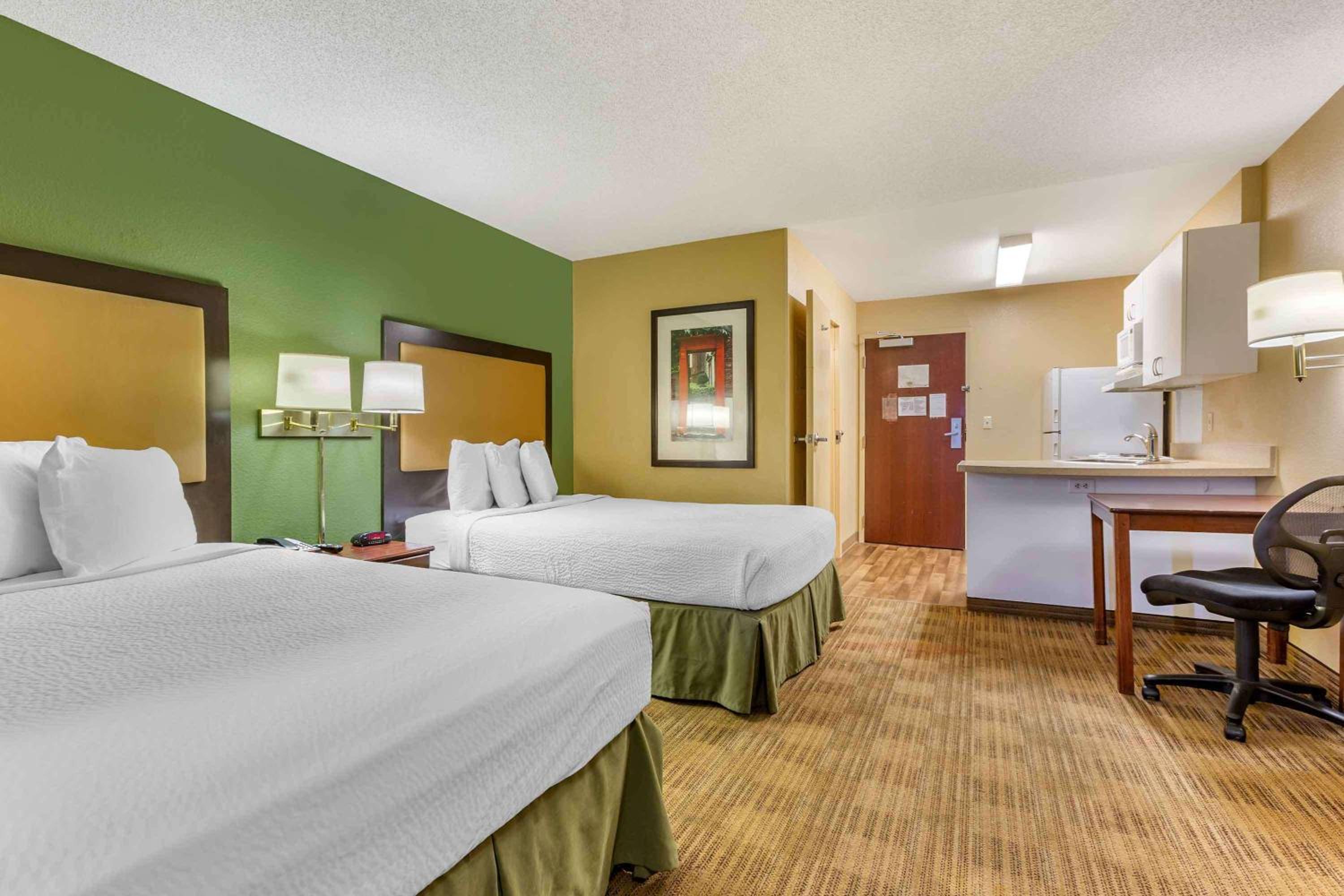 Studio with 2 Double Beds - Non-Smoking - Photo 3